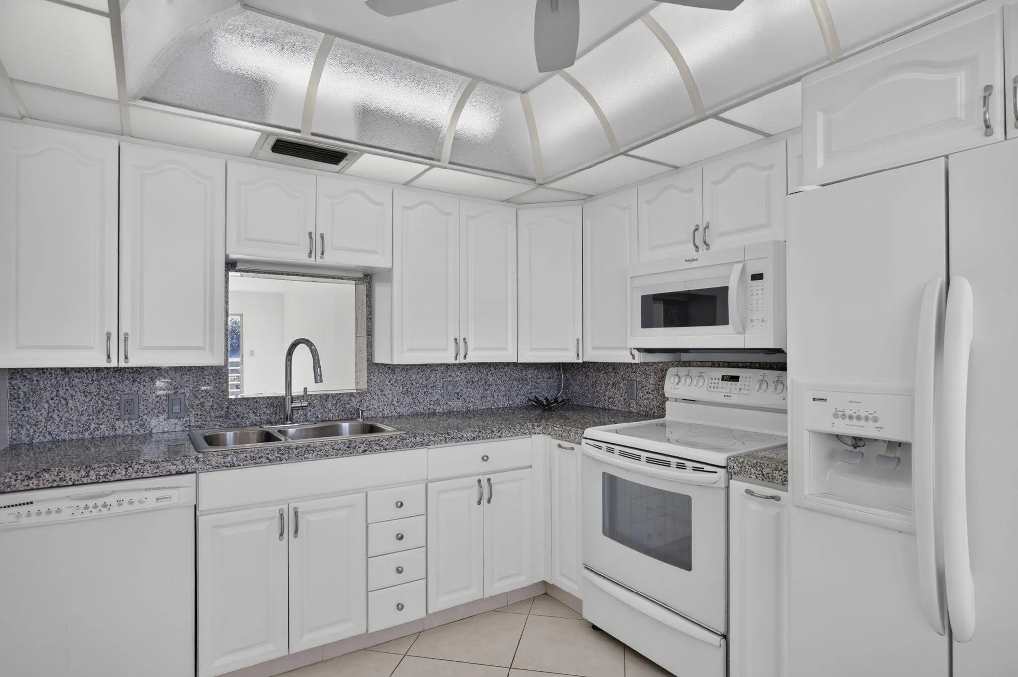 2901 Victoria Circle #D4