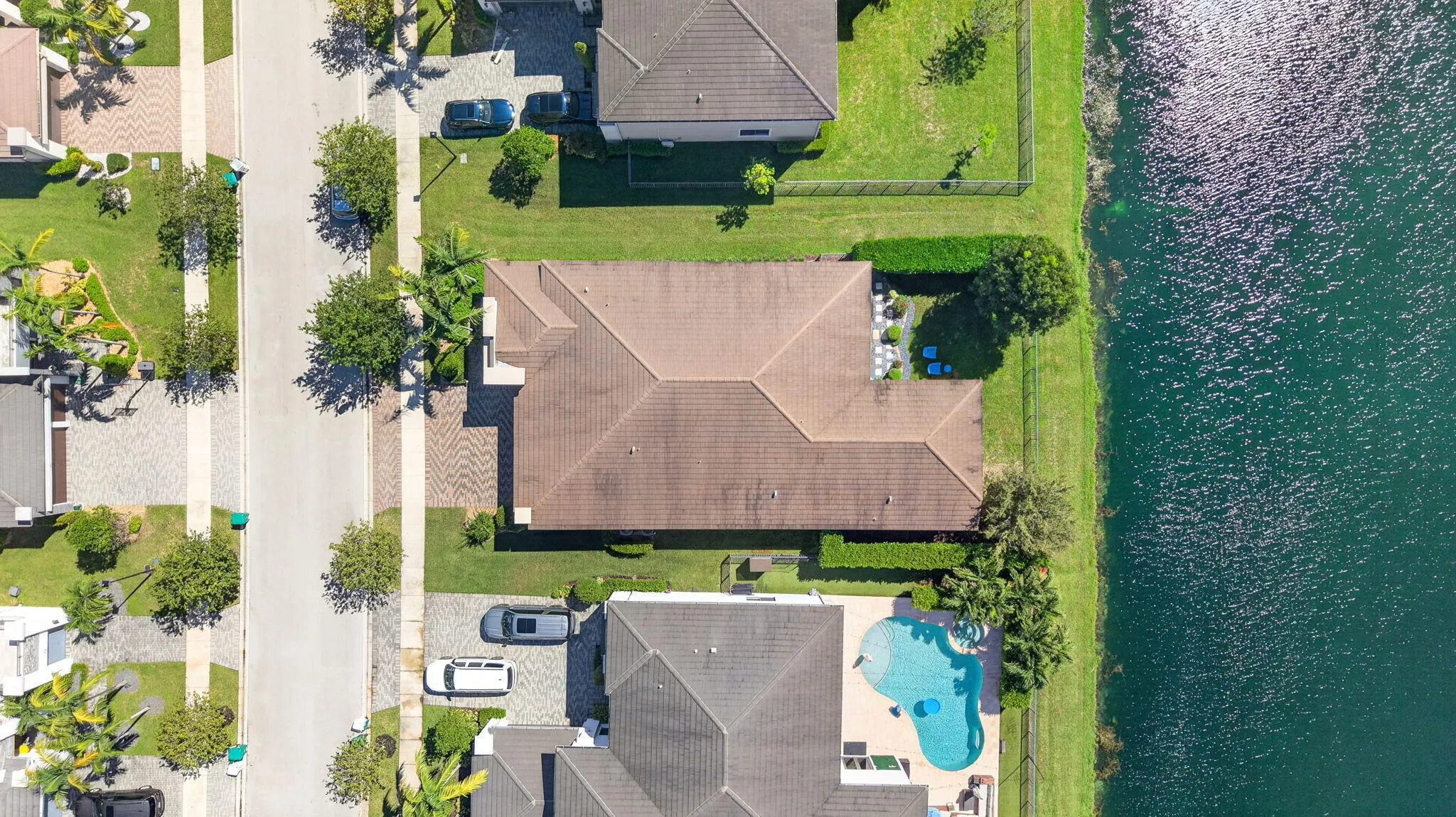 10490 S Lago Vista Circle