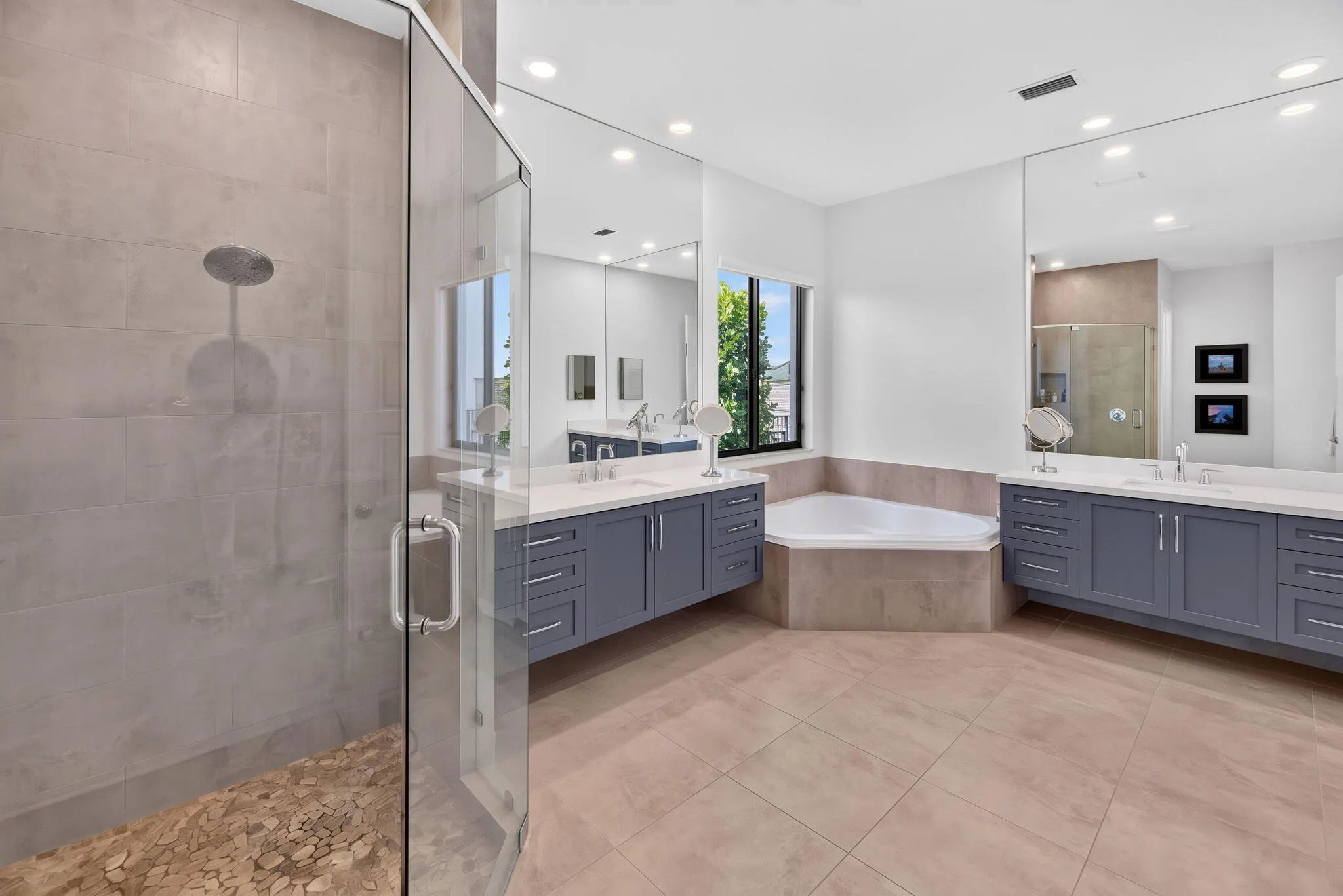 10490 S Lago Vista Circle