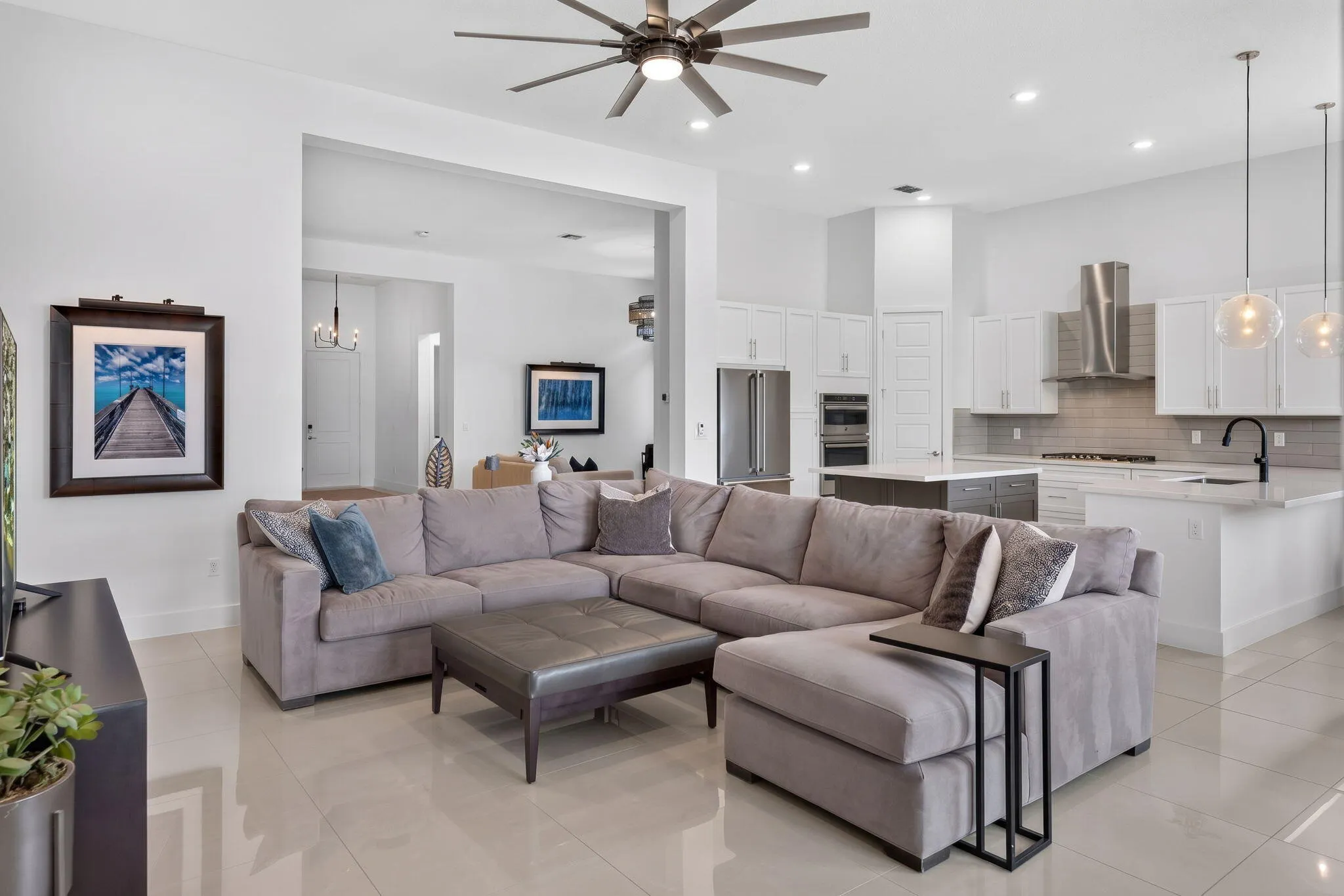 10490 S Lago Vista Circle