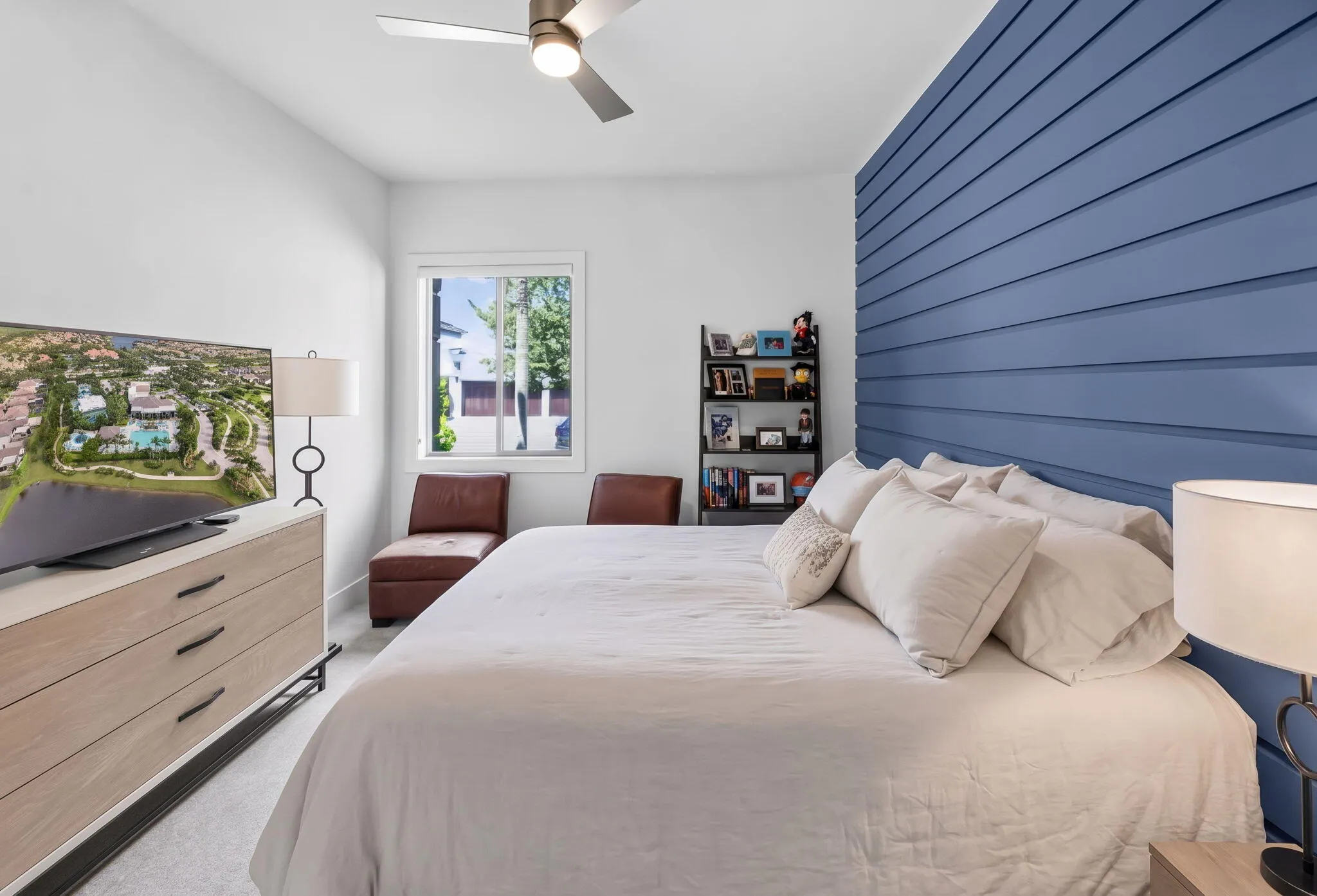 10490 S Lago Vista Circle