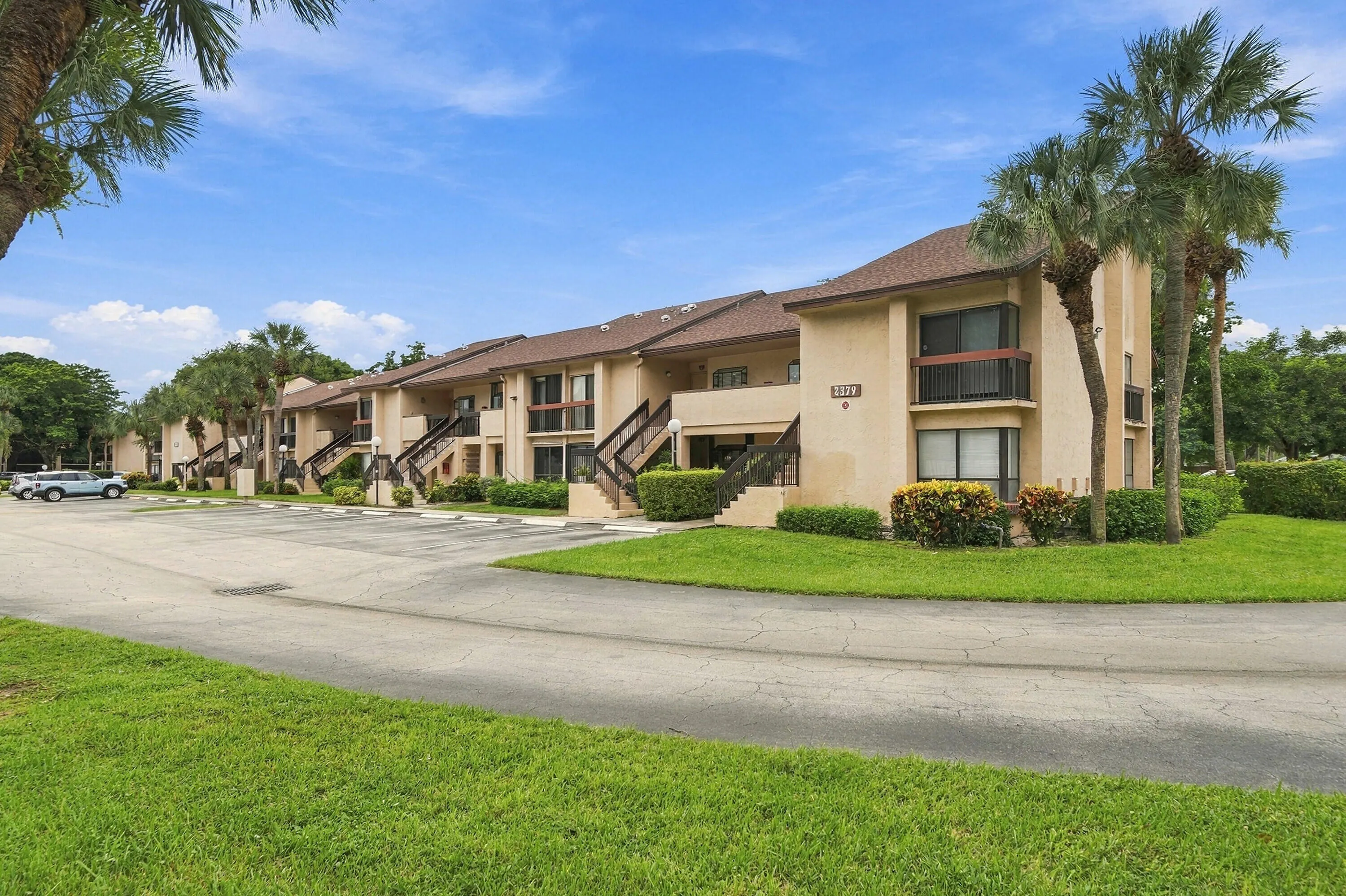 2379 SW 15TH Street #115