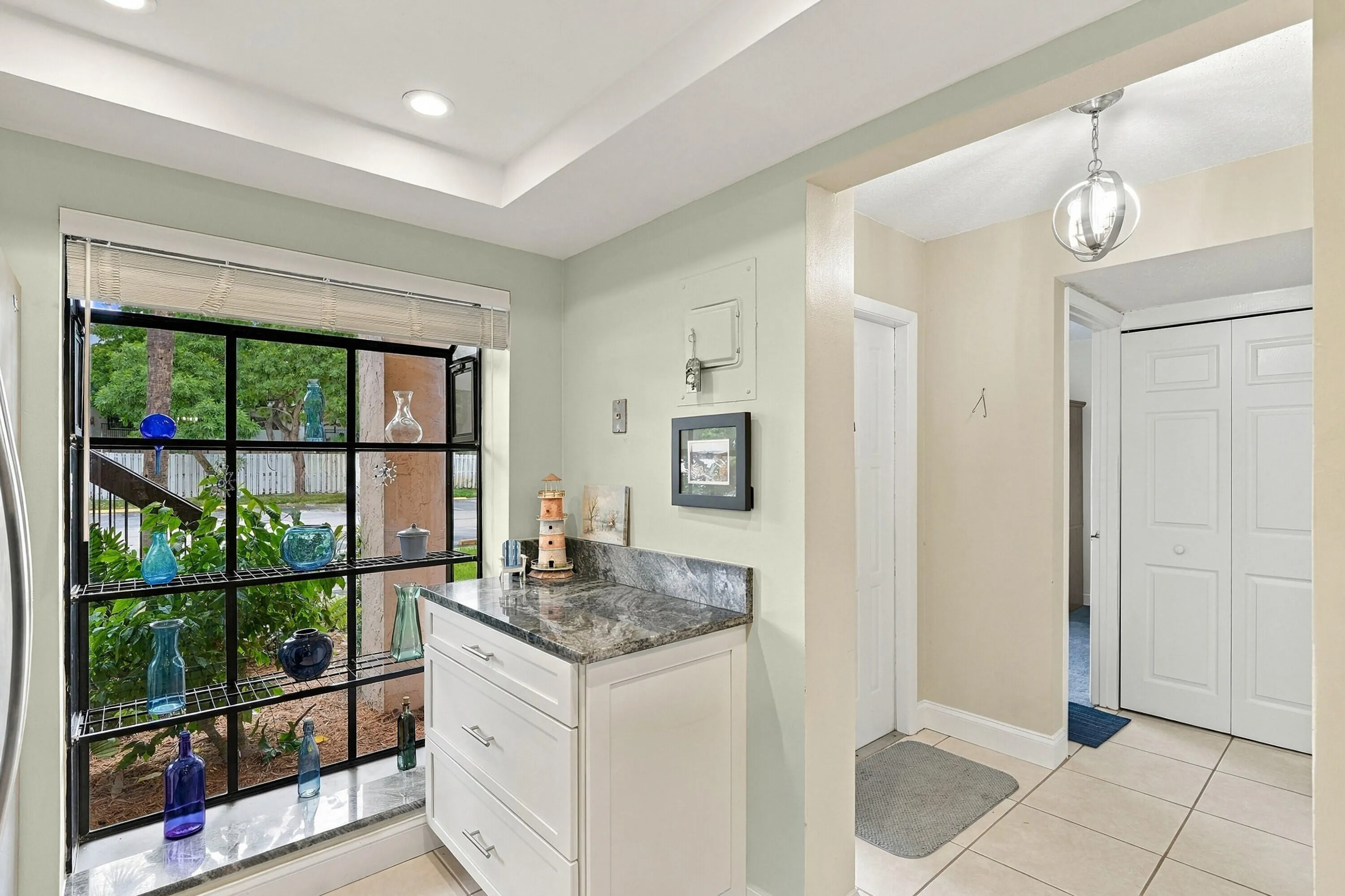 2379 SW 15TH Street #115