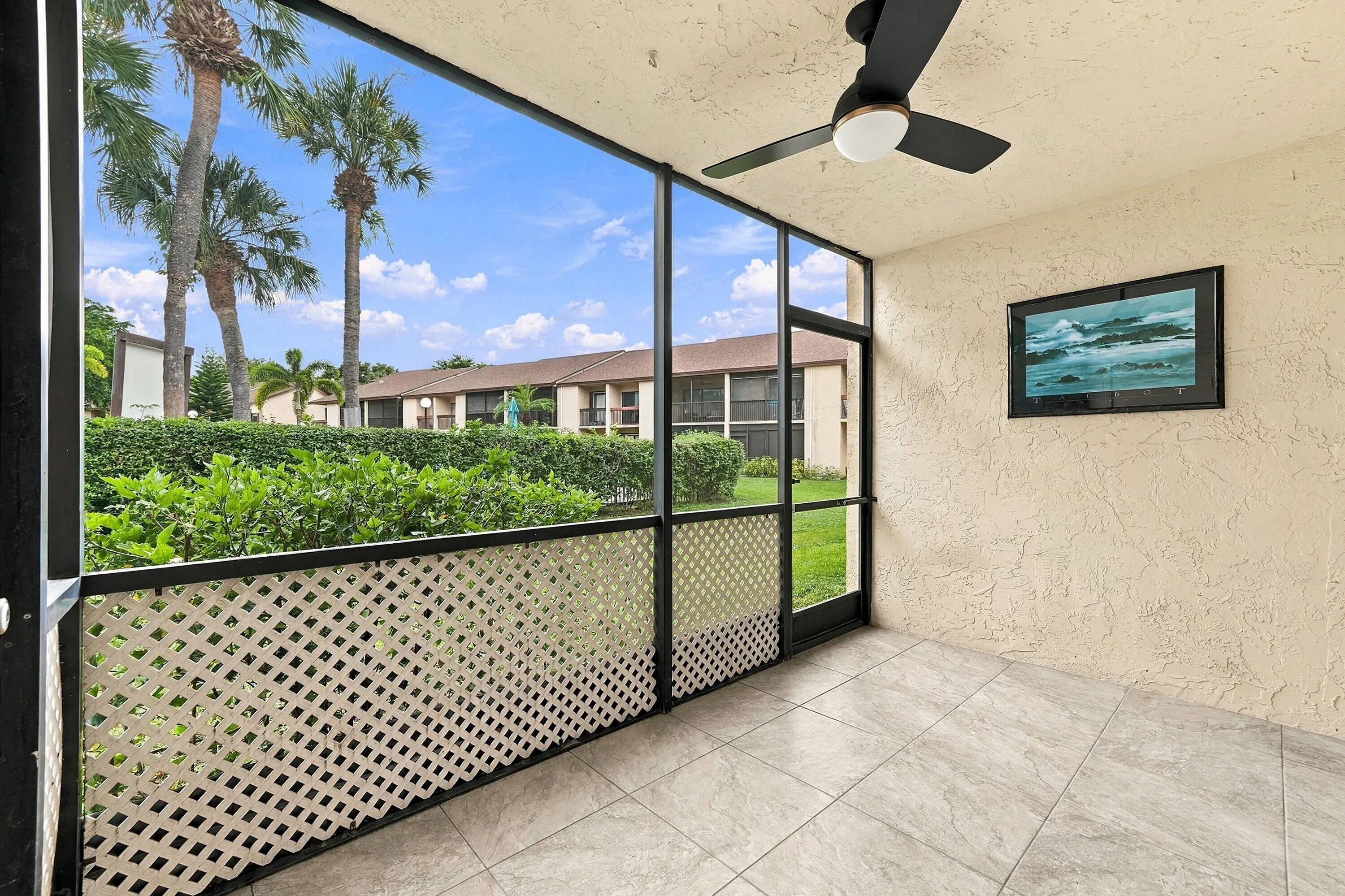 2379 SW 15TH Street #115