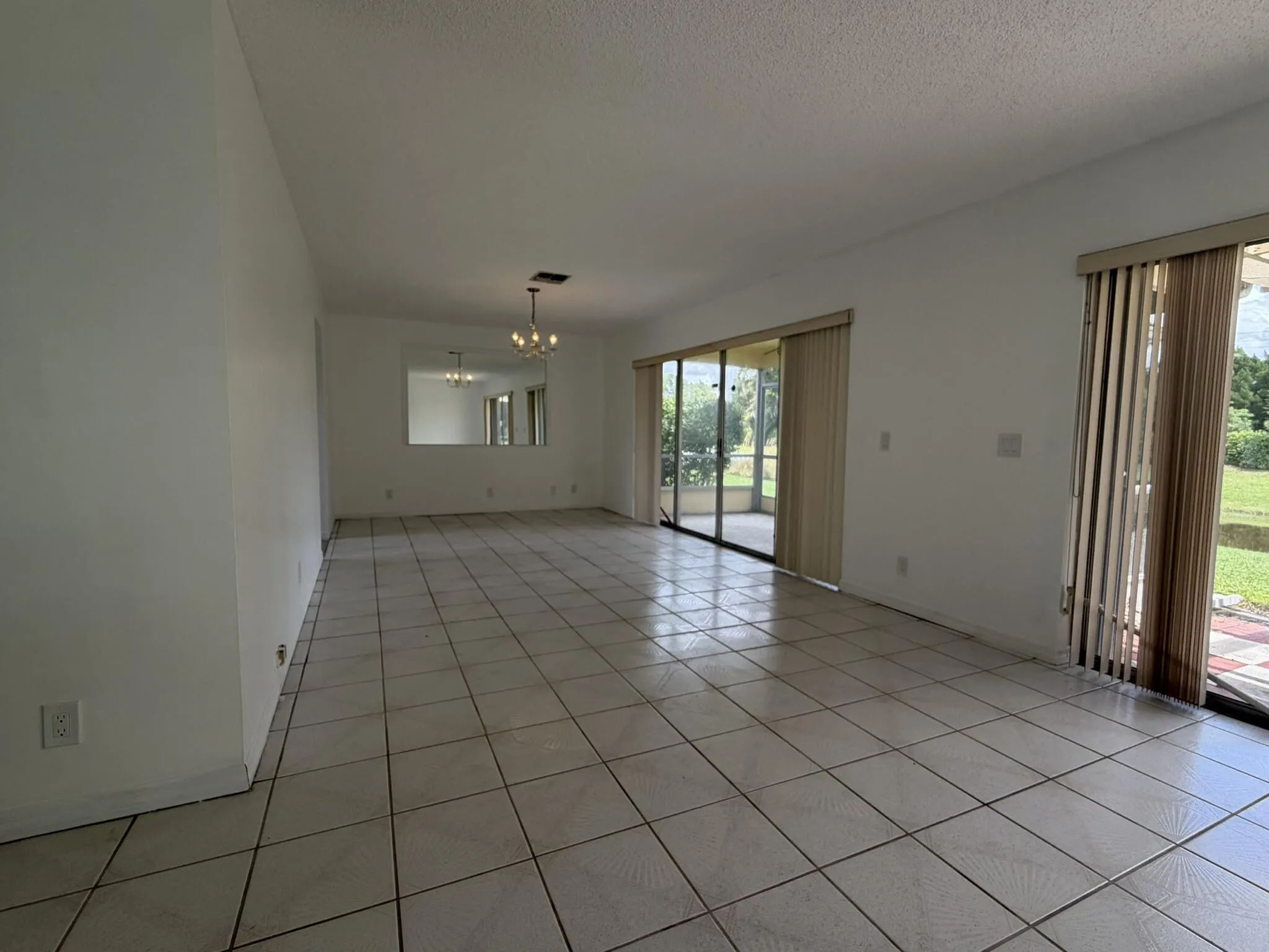 7240 Pineforest Circle