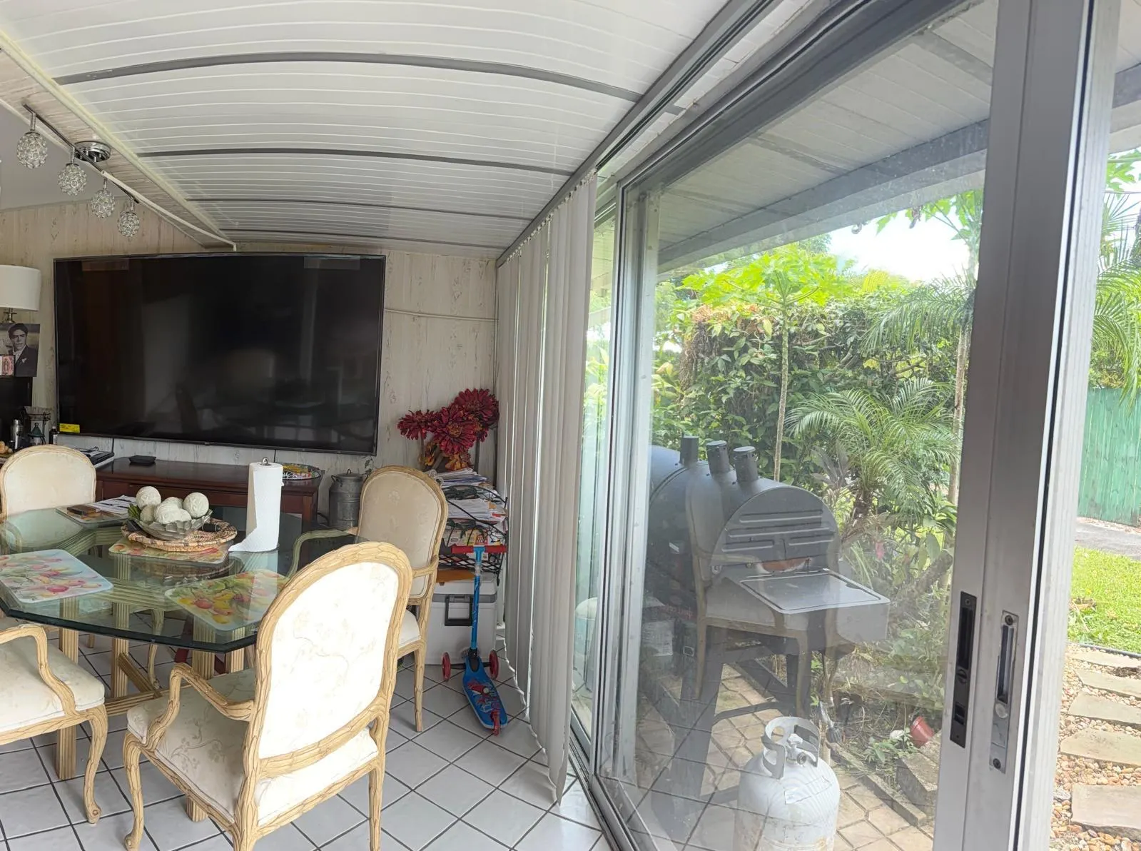 627 LACONIA Circle #B