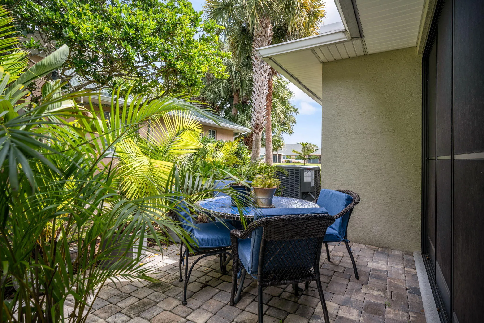 1638 BASELINE Lane