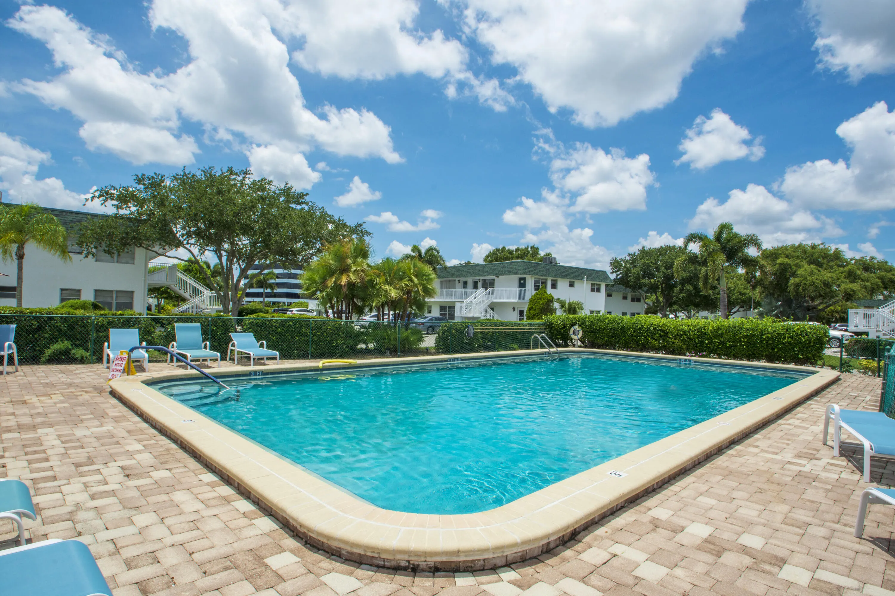 2800 Indian River Boulevard #O-5