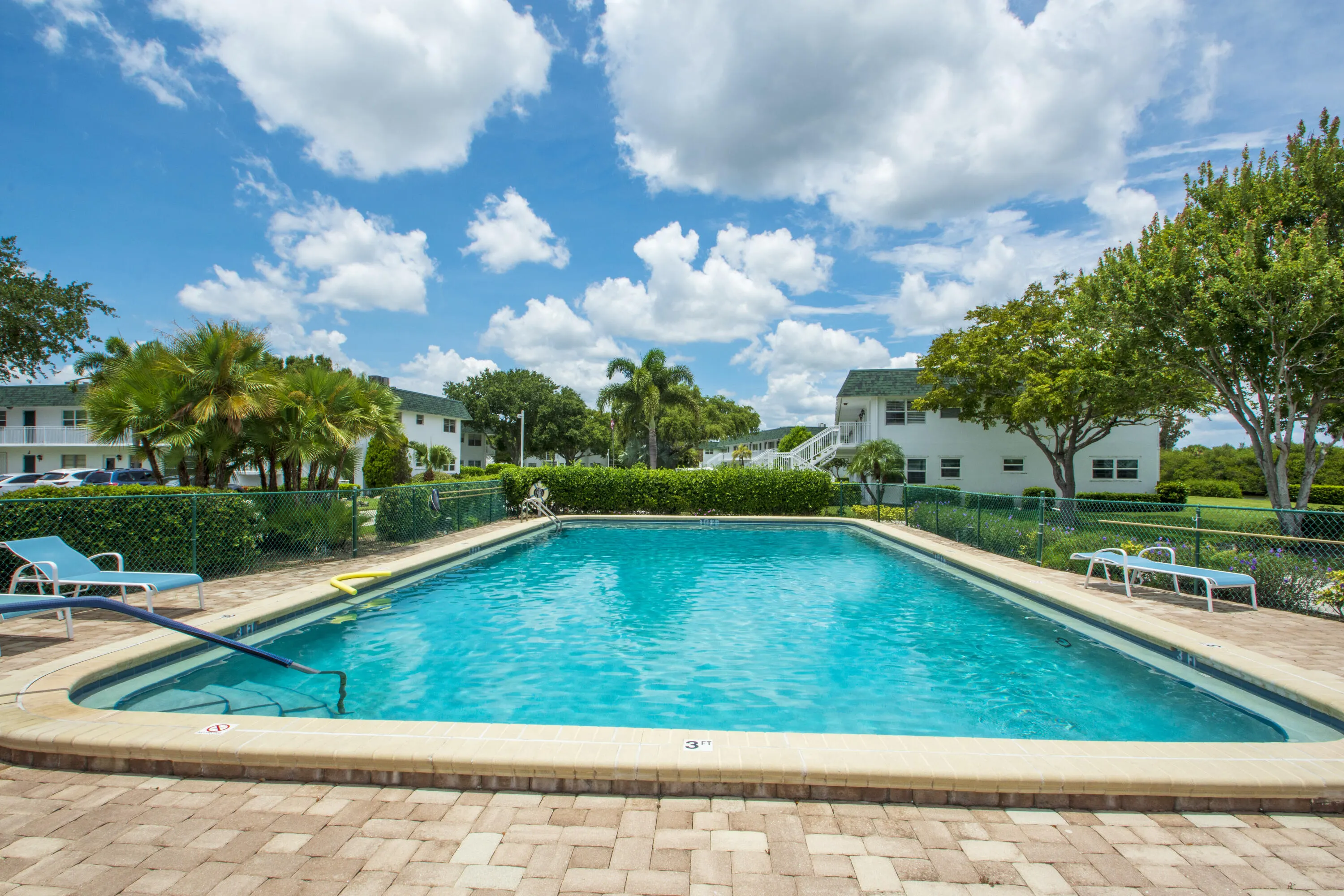 2800 Indian River Boulevard #O-5