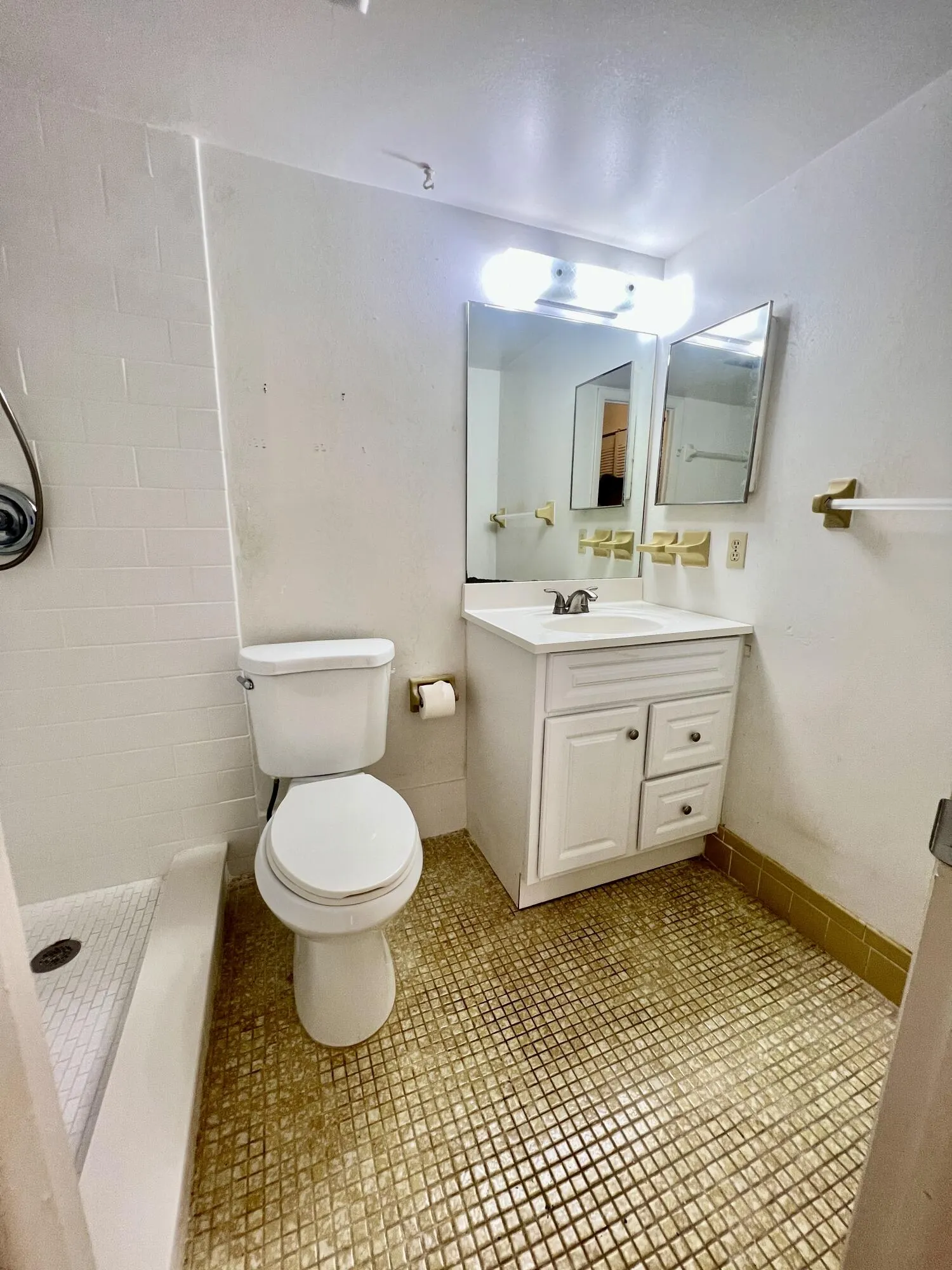 601 NW 78th Terrace #205
