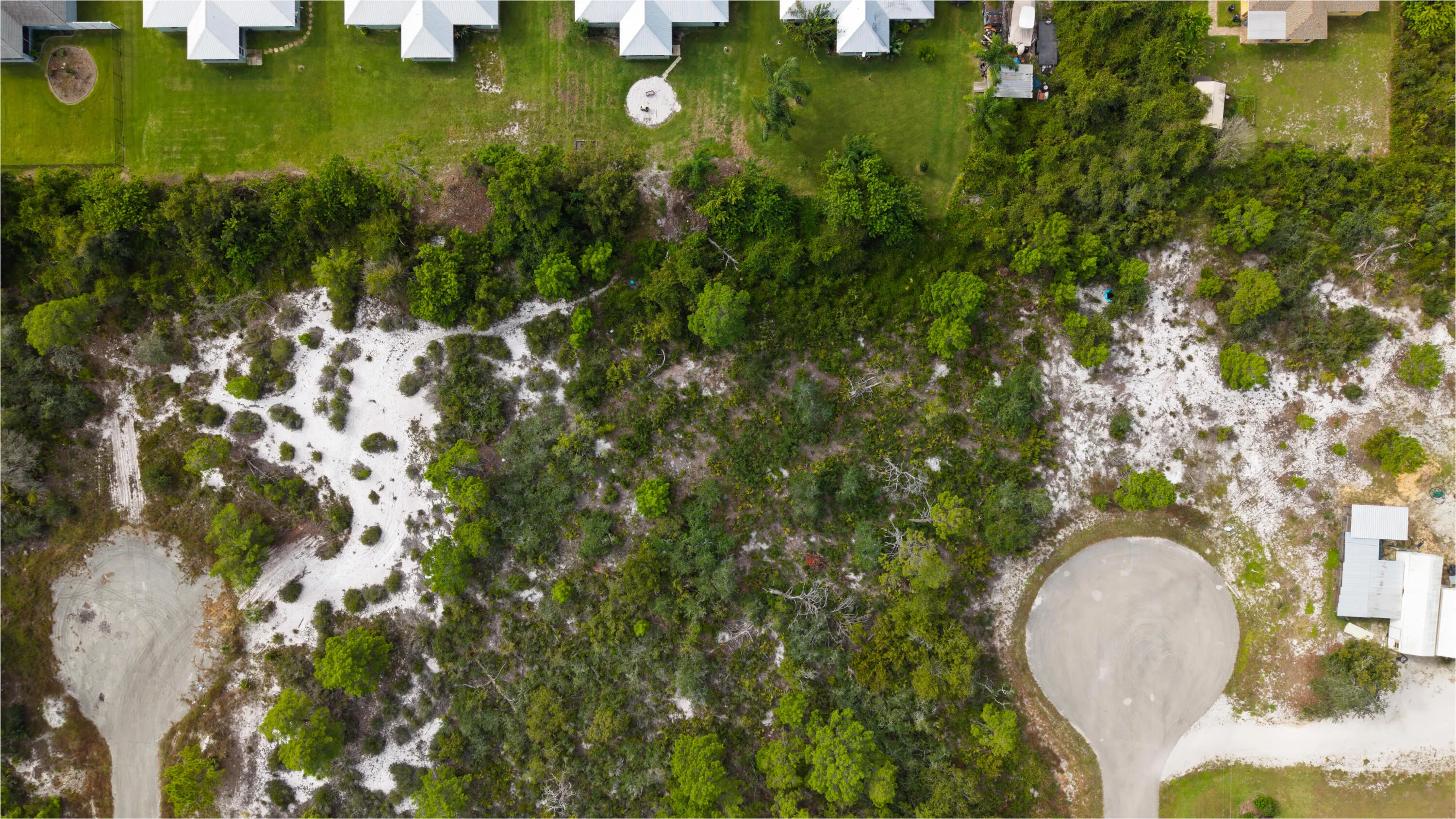 224 Fiji Way NE