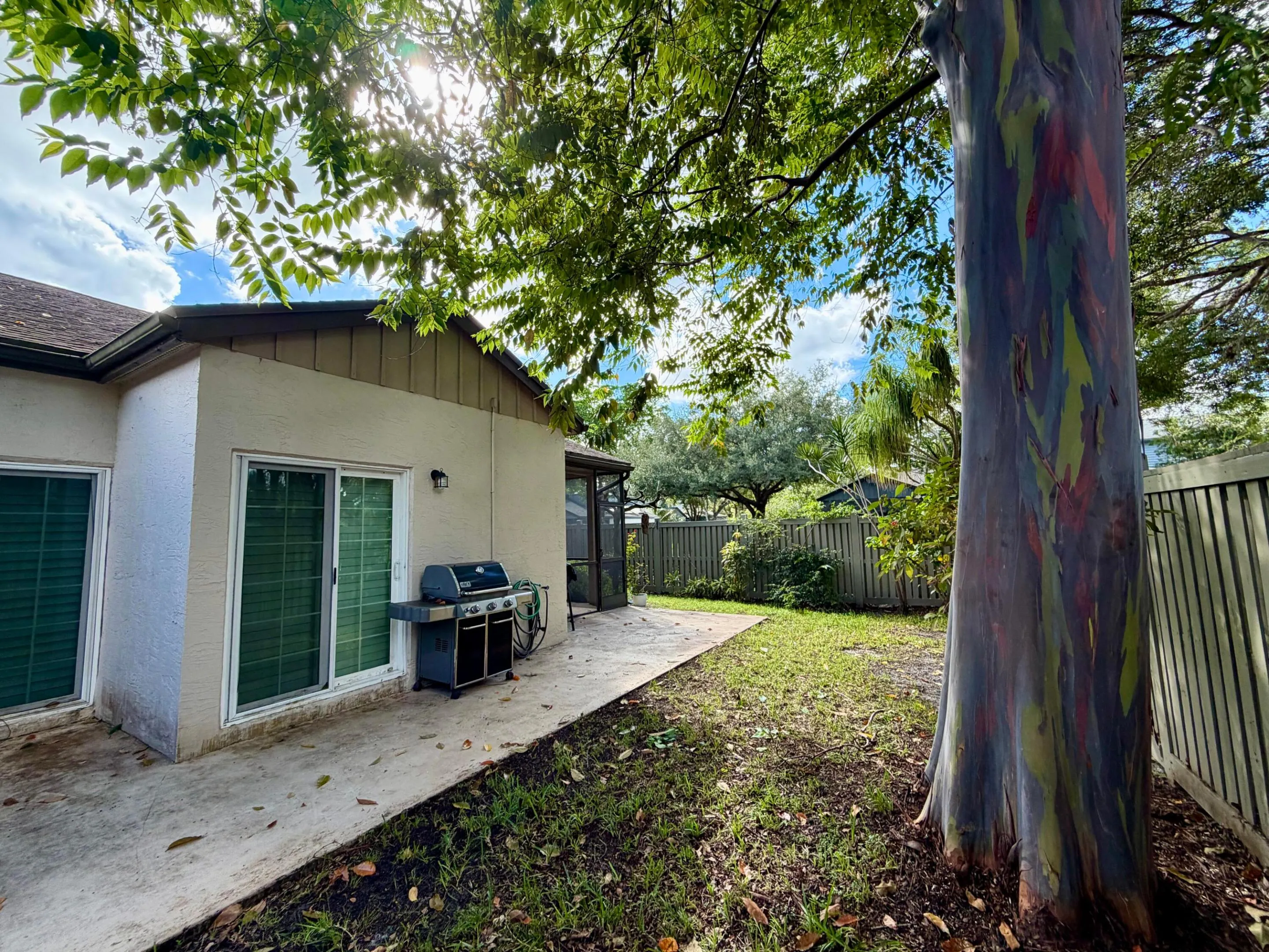 6603 Stratford Drive