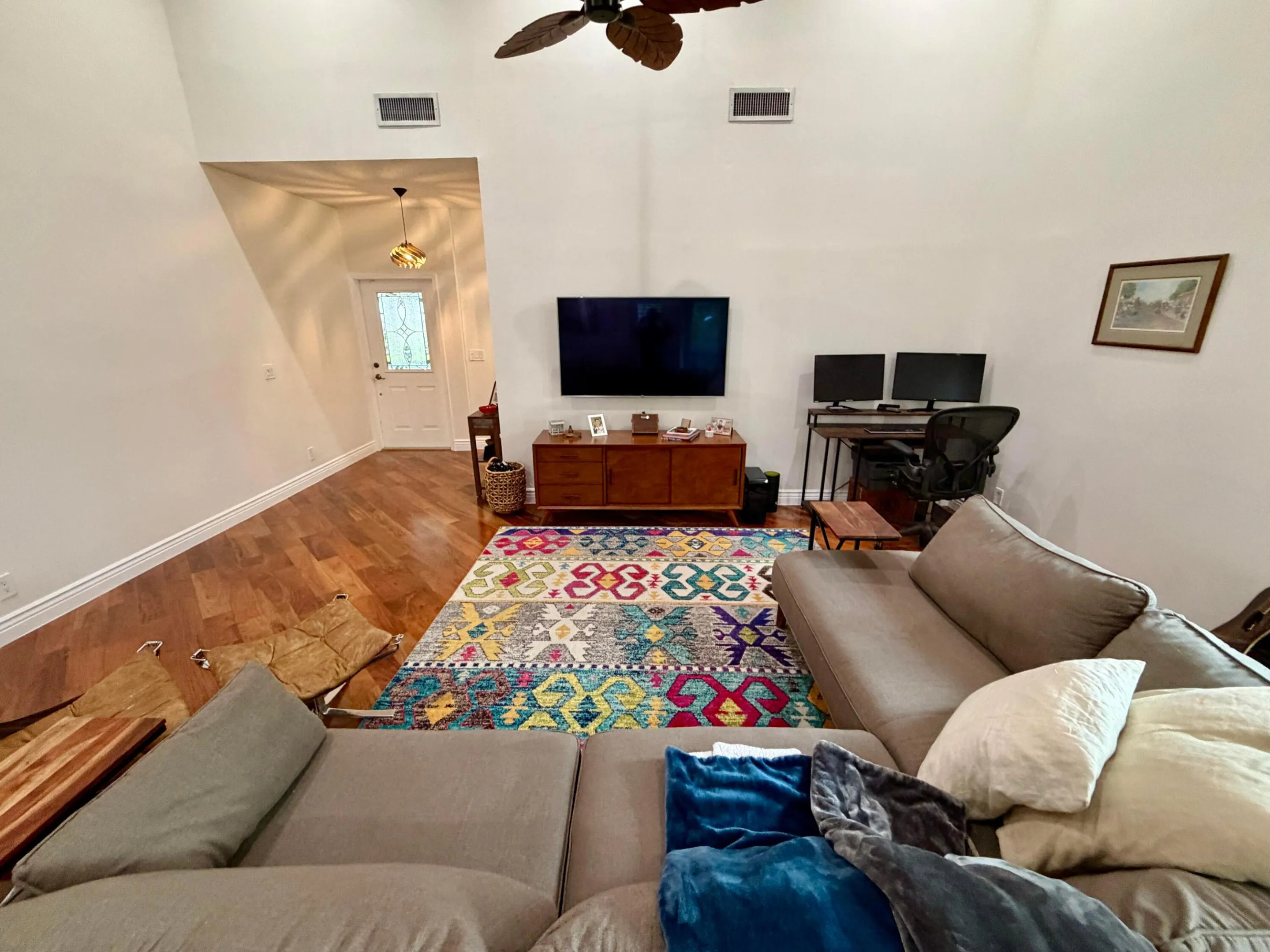 6603 Stratford Drive