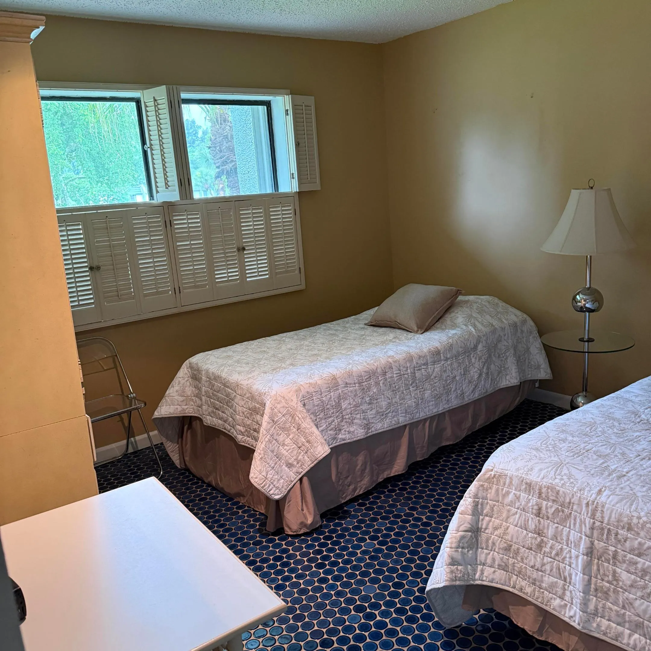 4832 ESEDRA Court #207