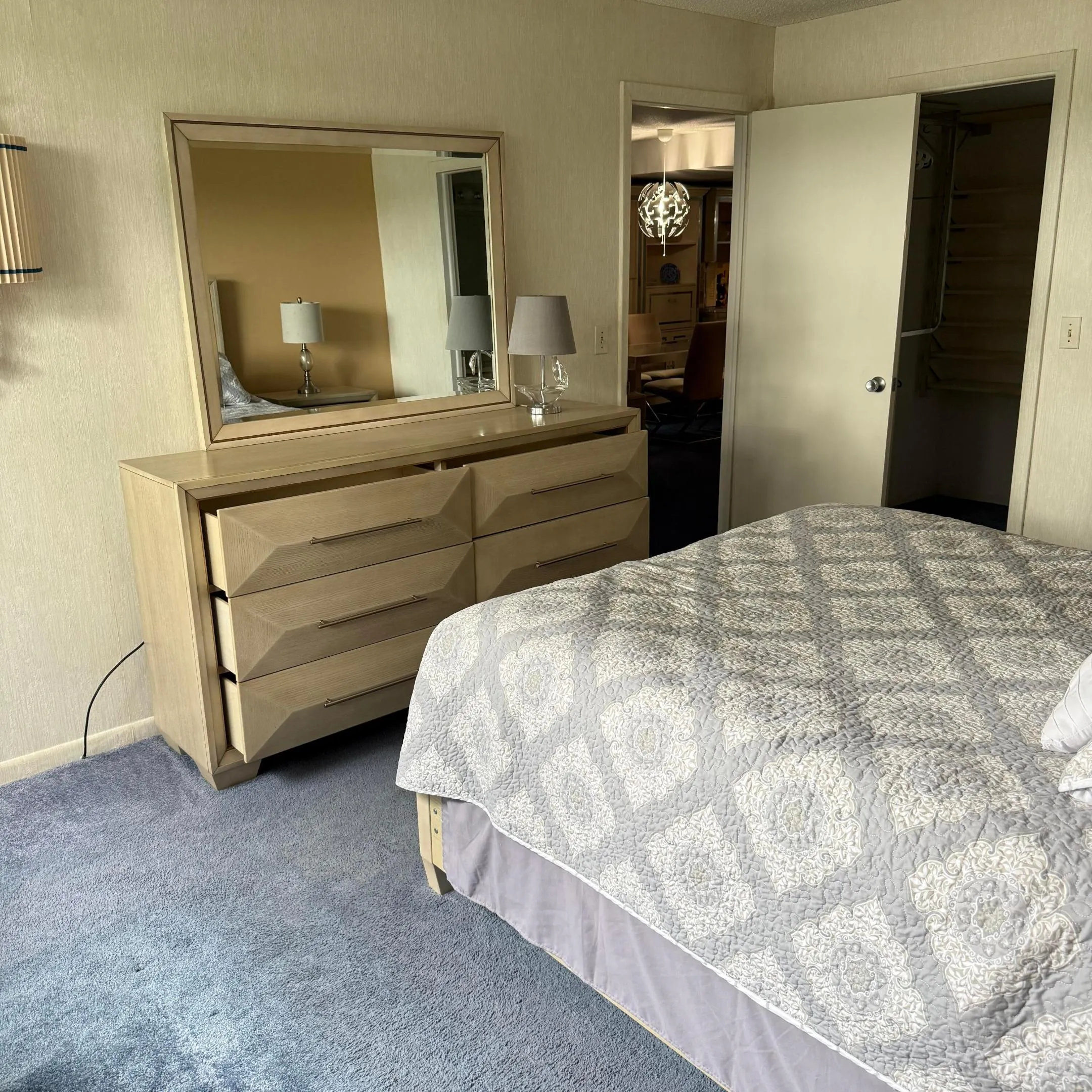 4832 ESEDRA Court #207