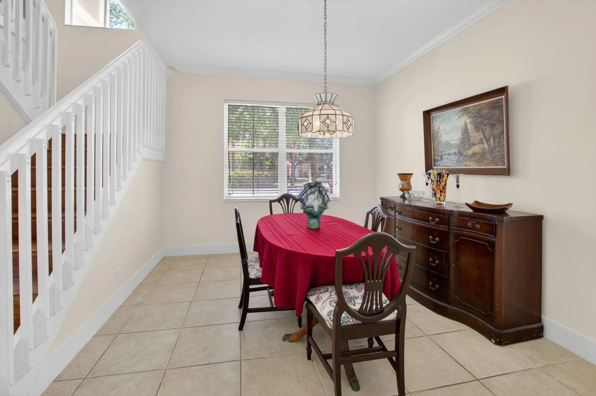 6207 SHADOW TREE Lane
