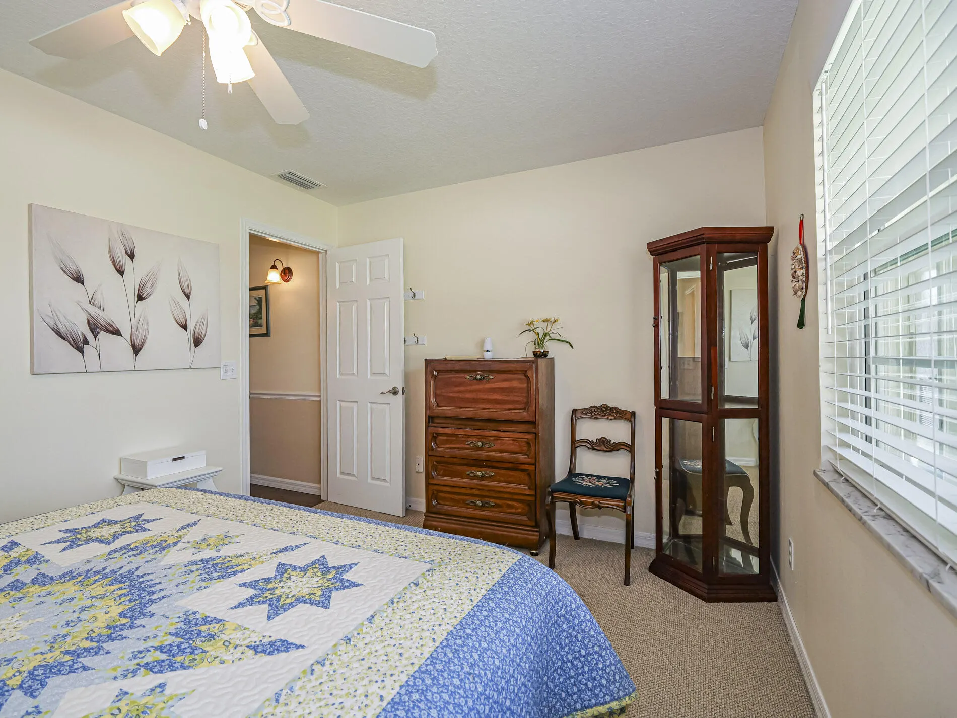 26 PINE ARBOR Lane #201