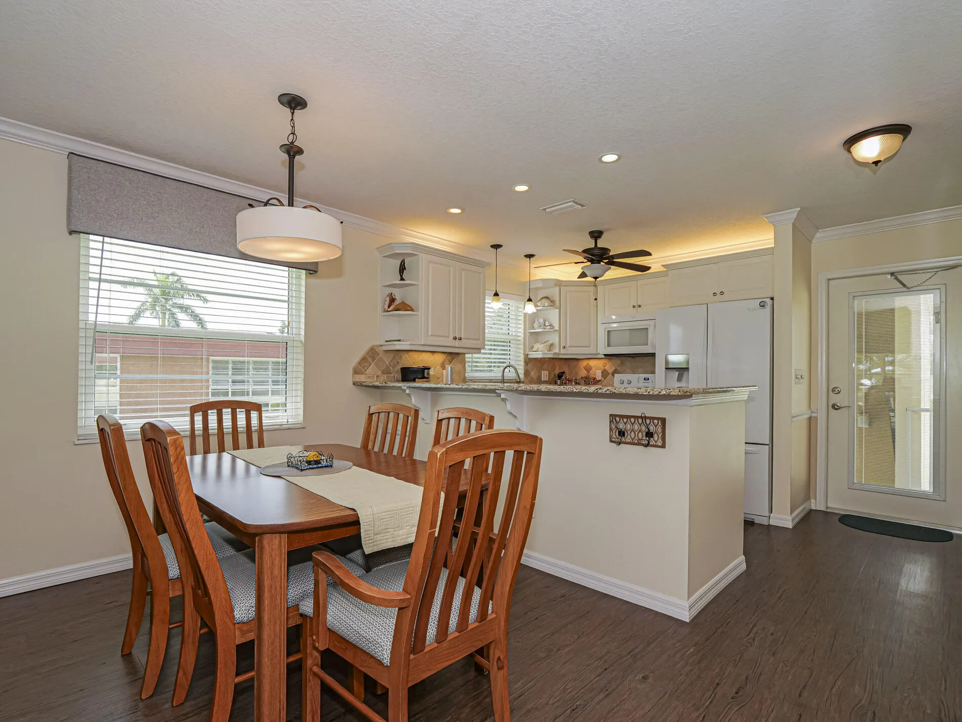 26 PINE ARBOR Lane #201