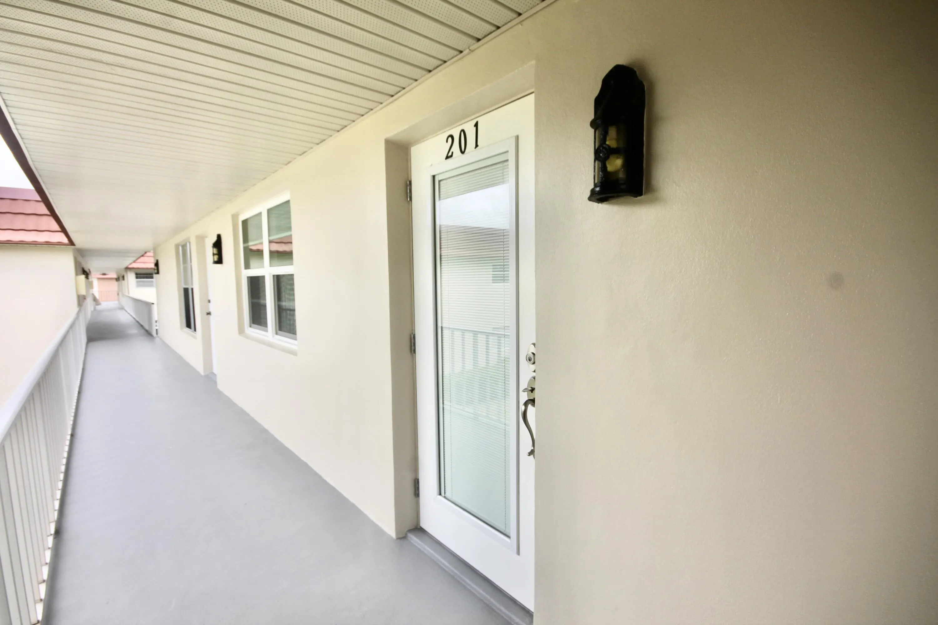 26 PINE ARBOR Lane #201