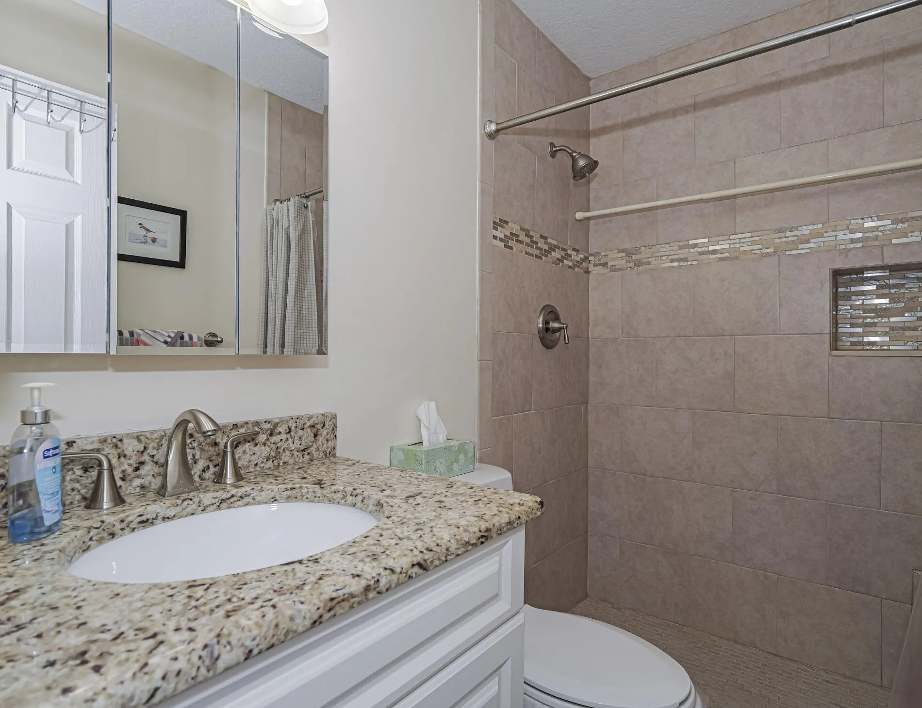 26 PINE ARBOR Lane #201