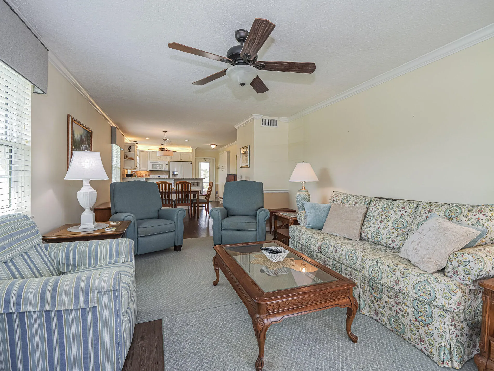 26 PINE ARBOR Lane #201