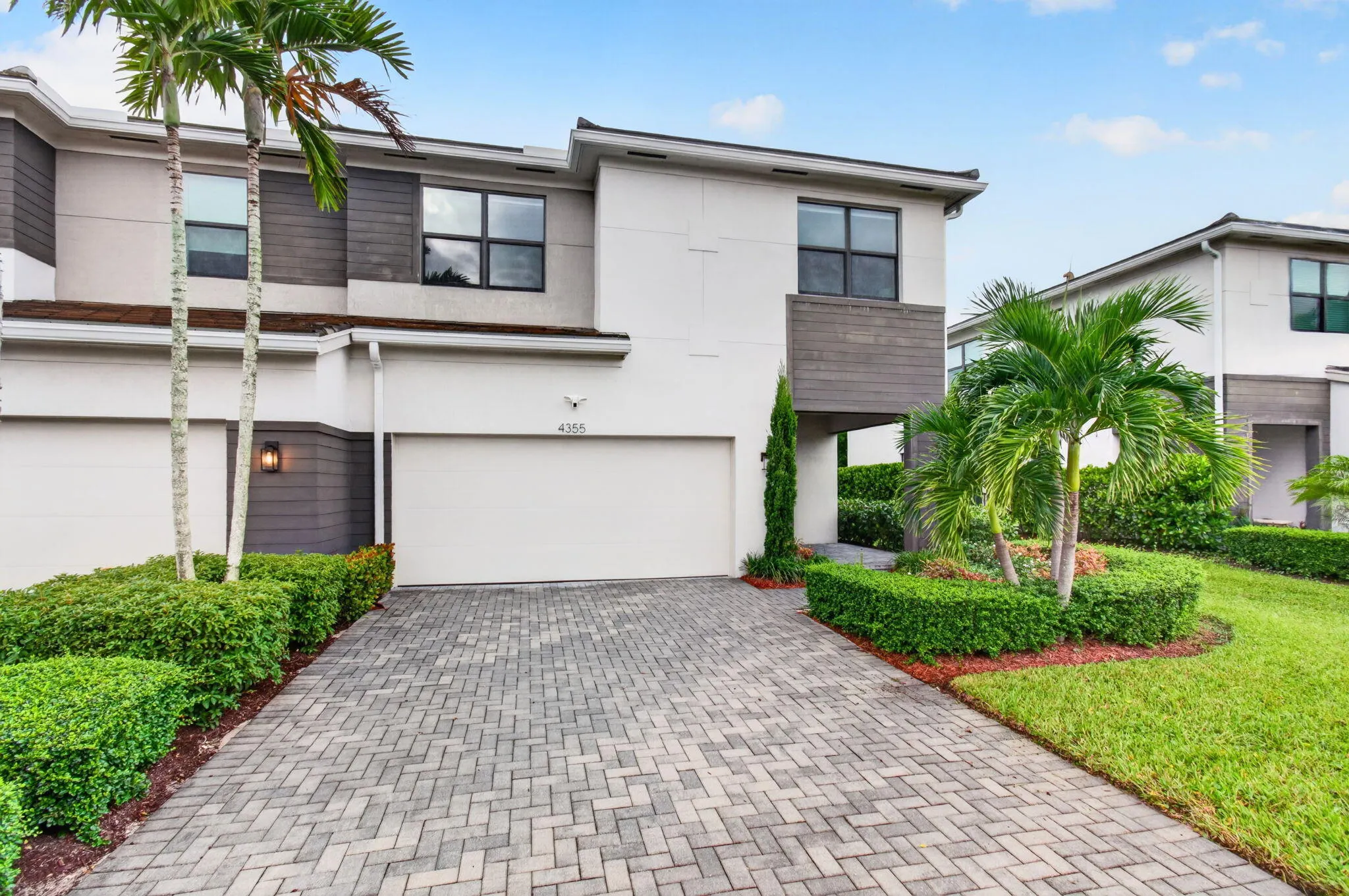 4355 Arcturus Lane