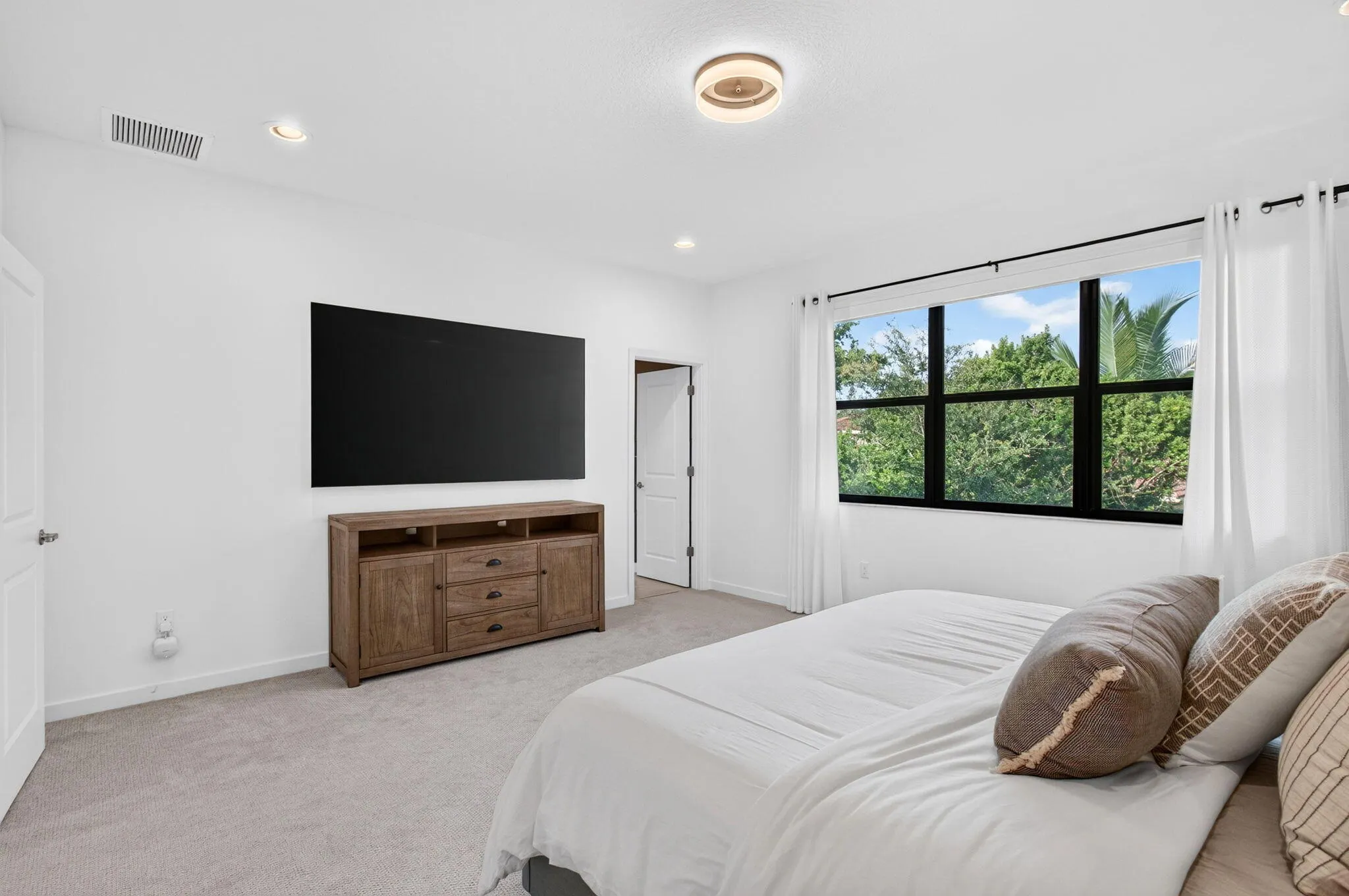 4355 Arcturus Lane