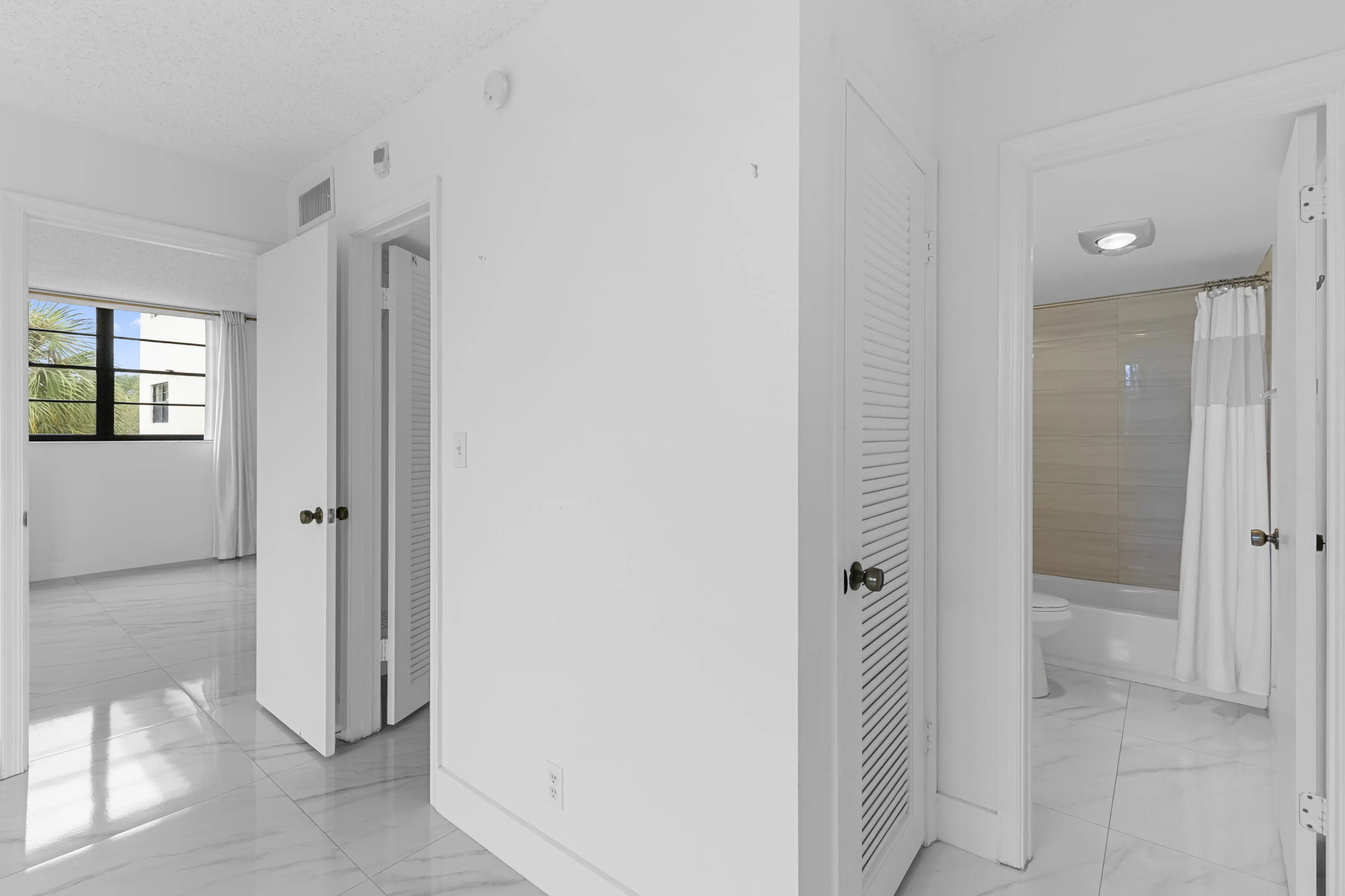 2440 DEER CREEK COUNTRY CLUB Boulevard #307-C