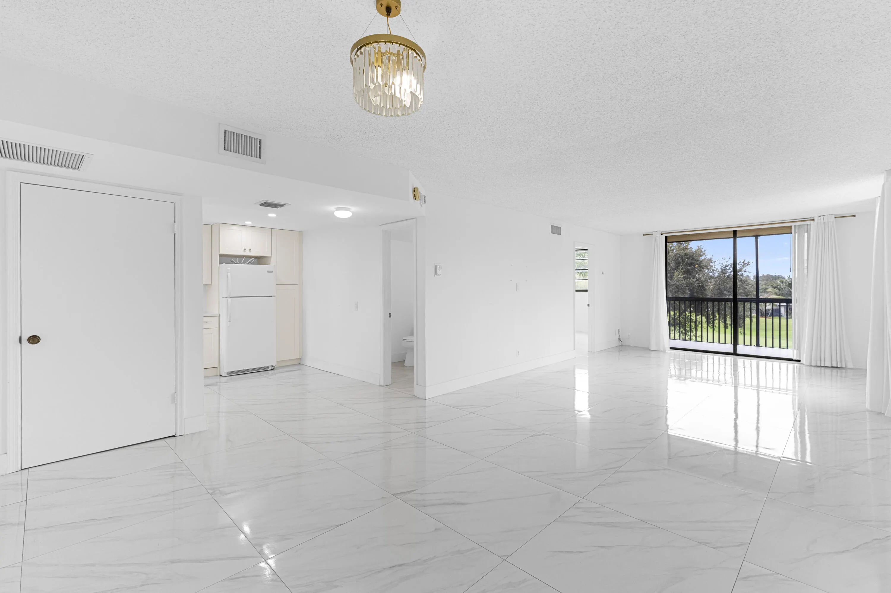 2440 DEER CREEK COUNTRY CLUB Boulevard #307-C