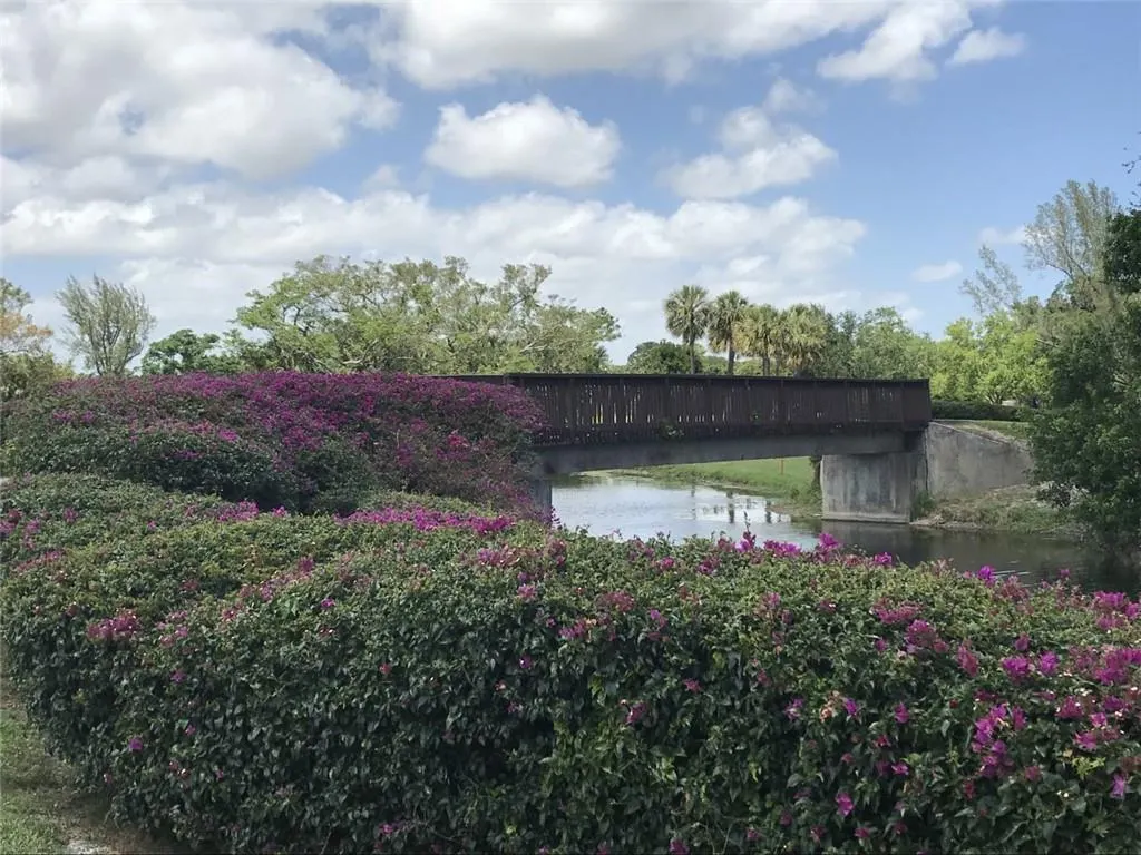 2440 DEER CREEK COUNTRY CLUB Boulevard #307-C