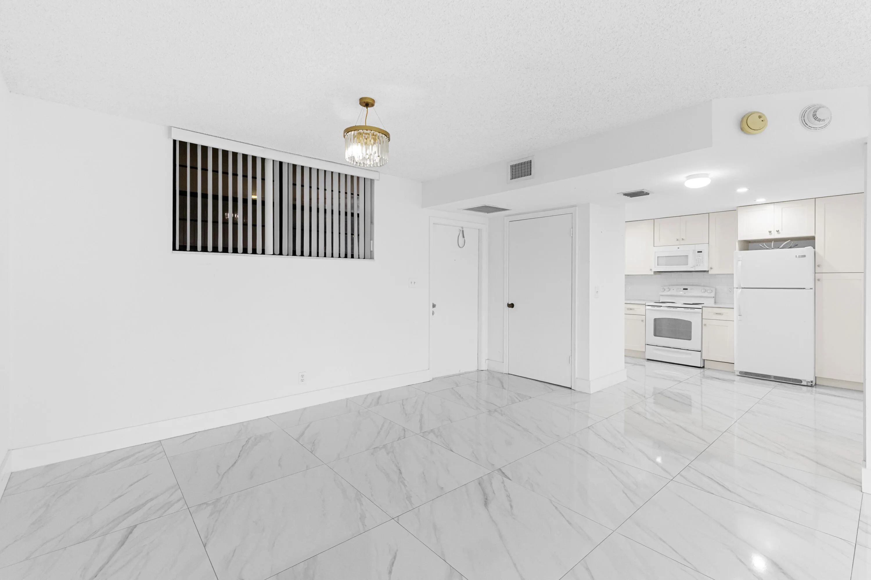 2440 DEER CREEK COUNTRY CLUB Boulevard #307-C