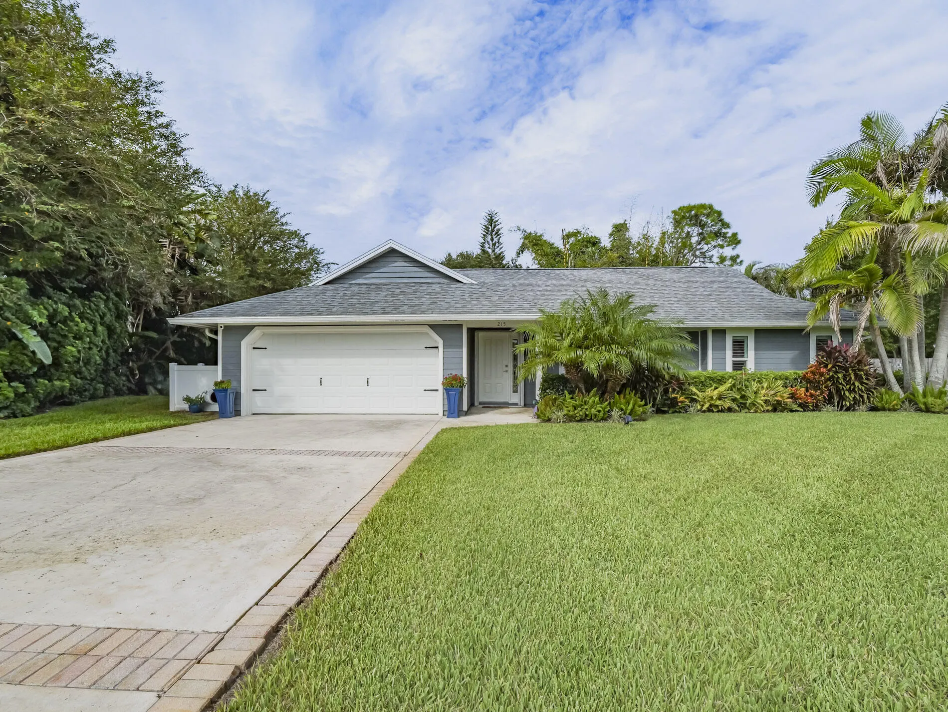 215 8TH Terrace