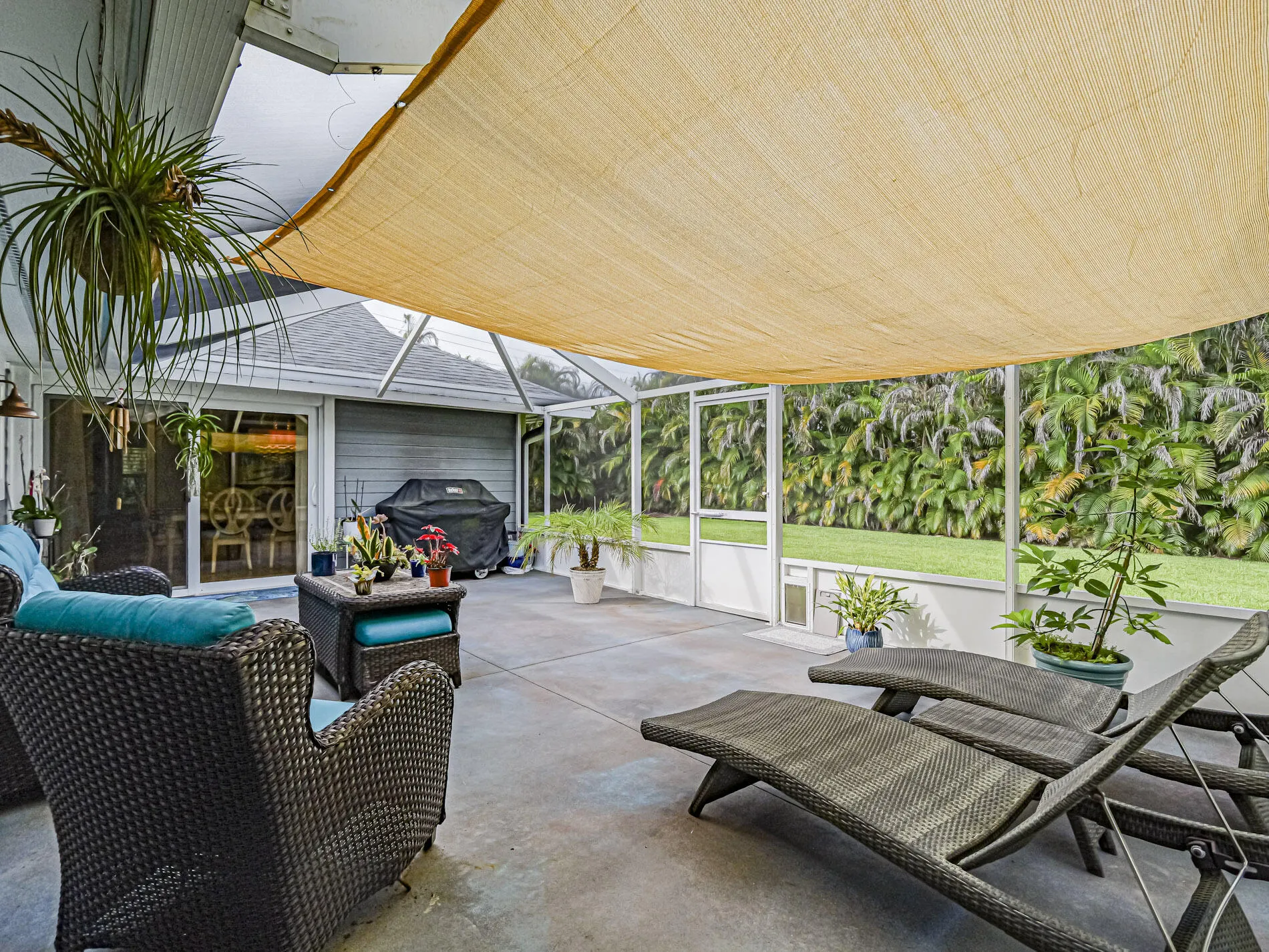 215 8TH Terrace