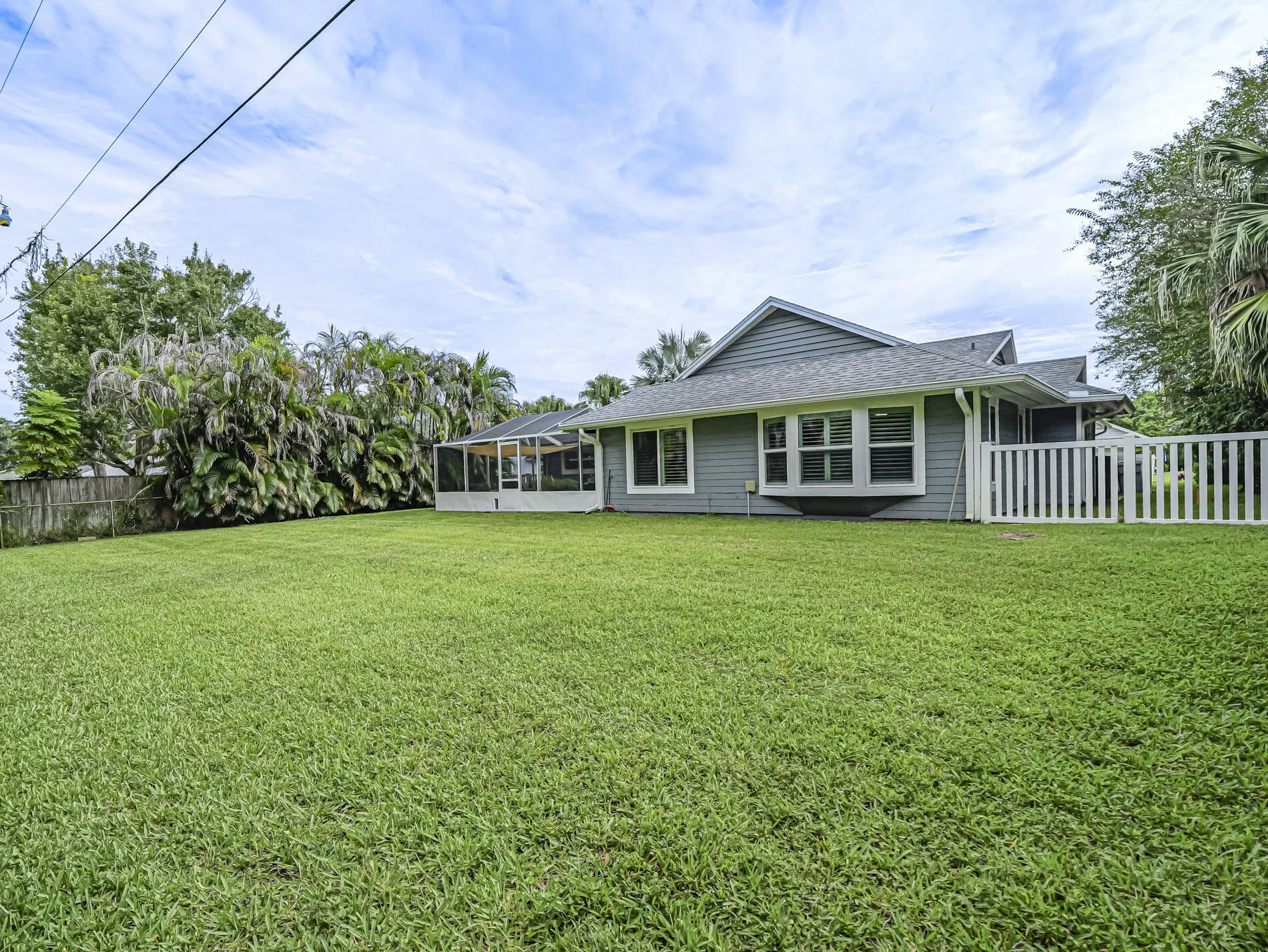 215 8TH Terrace