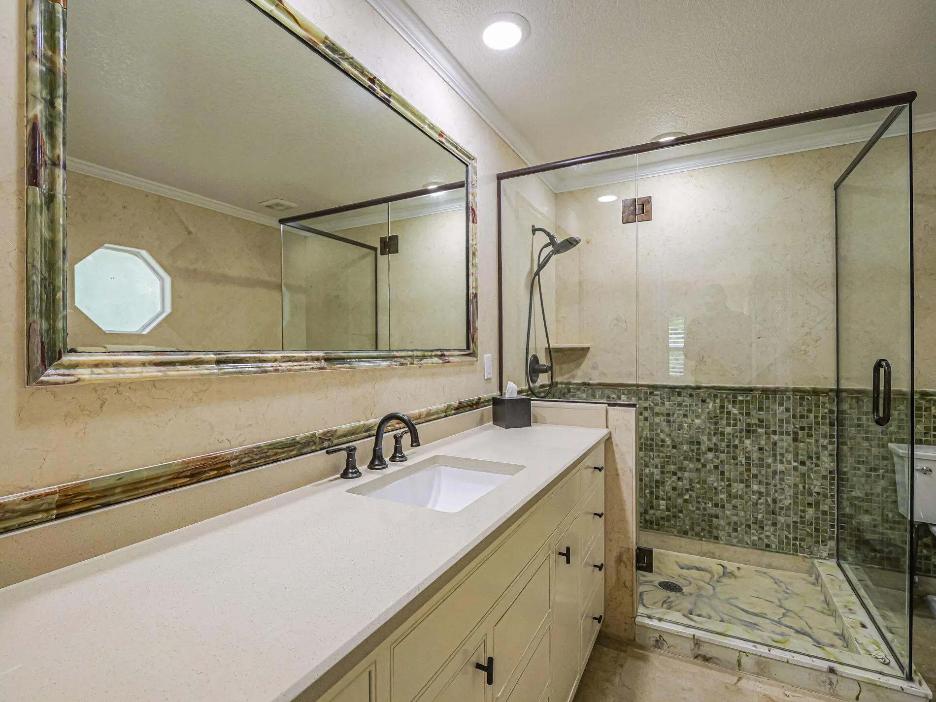 215 8TH Terrace