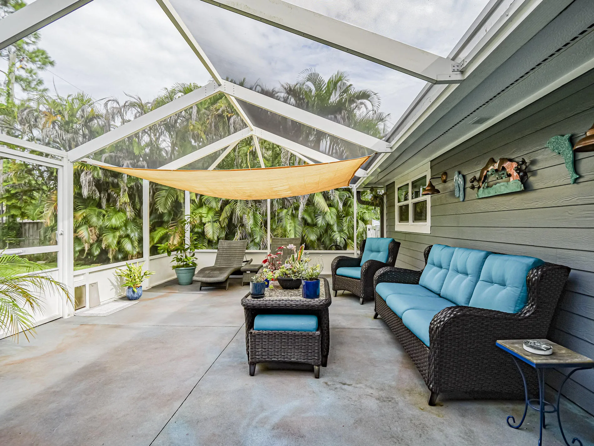 215 8TH Terrace