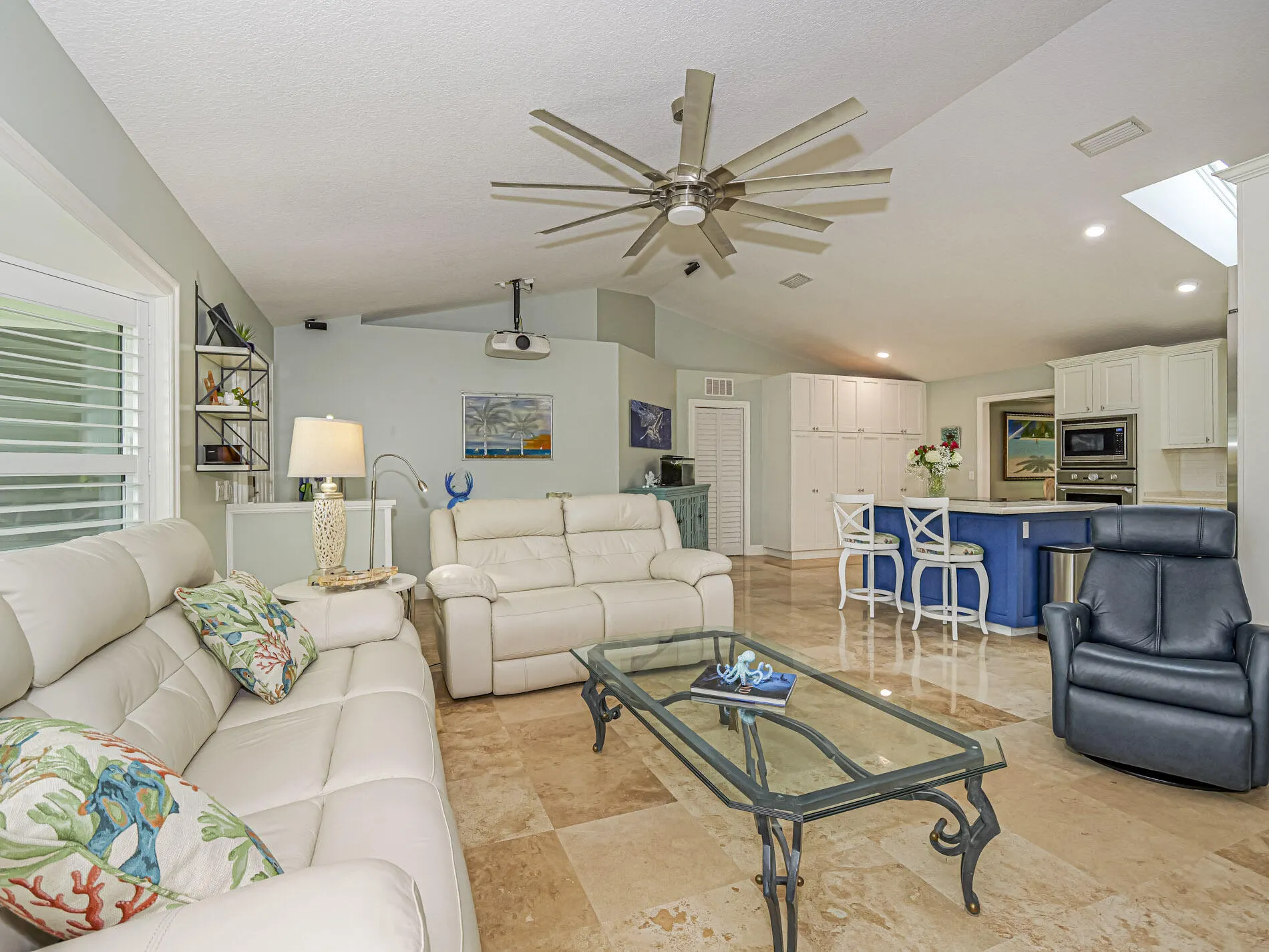 215 8TH Terrace