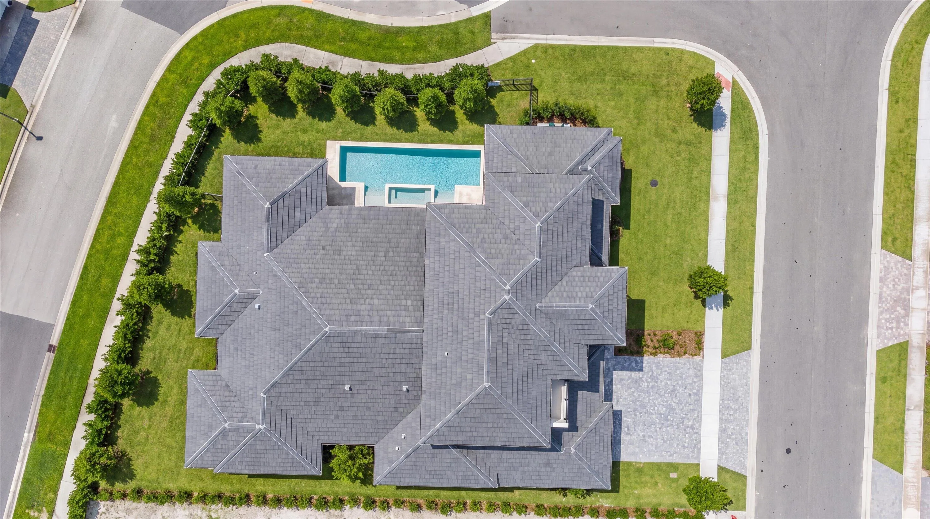2942 BLUE CYPRESS Circle