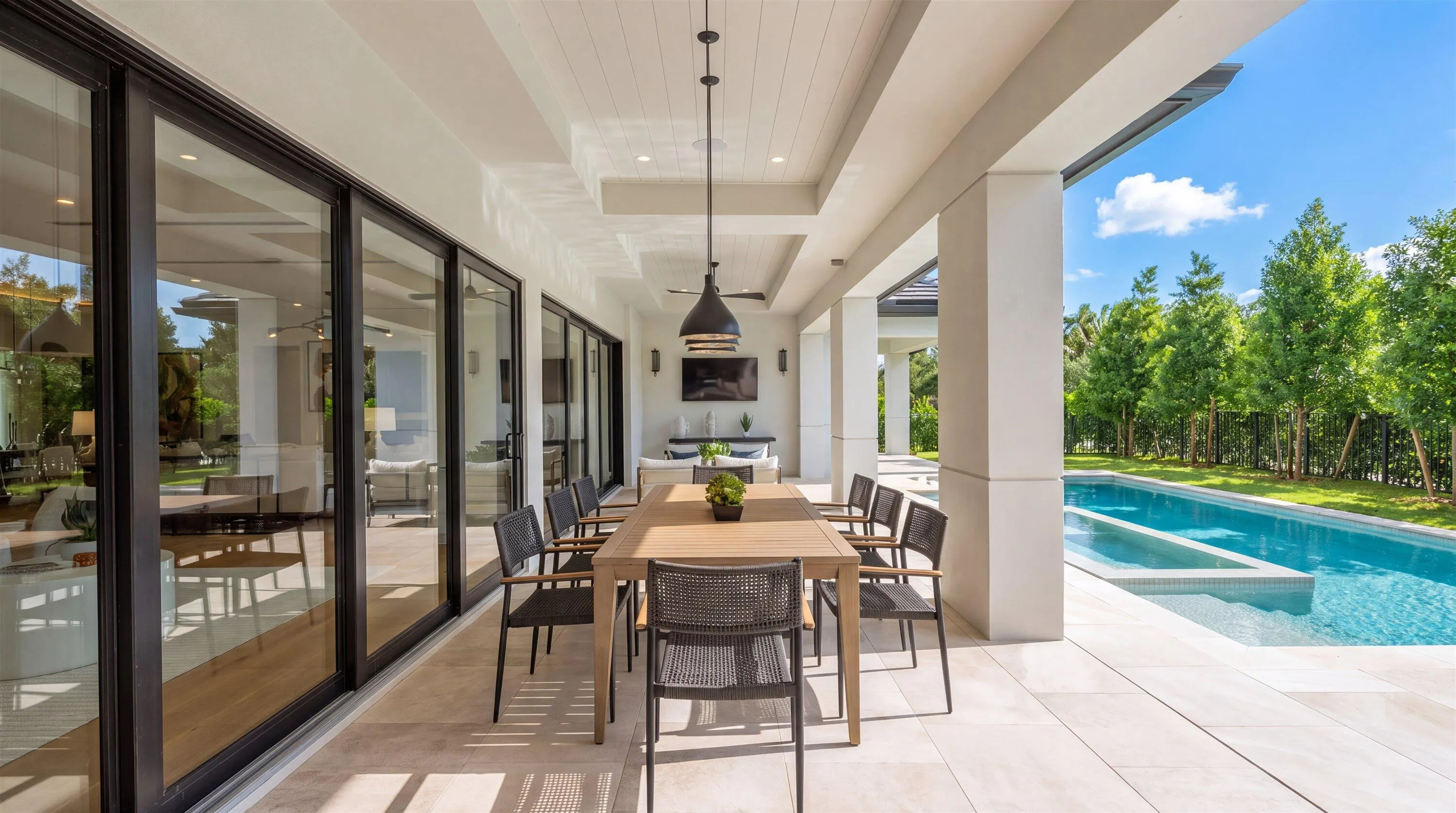 2942 BLUE CYPRESS Circle