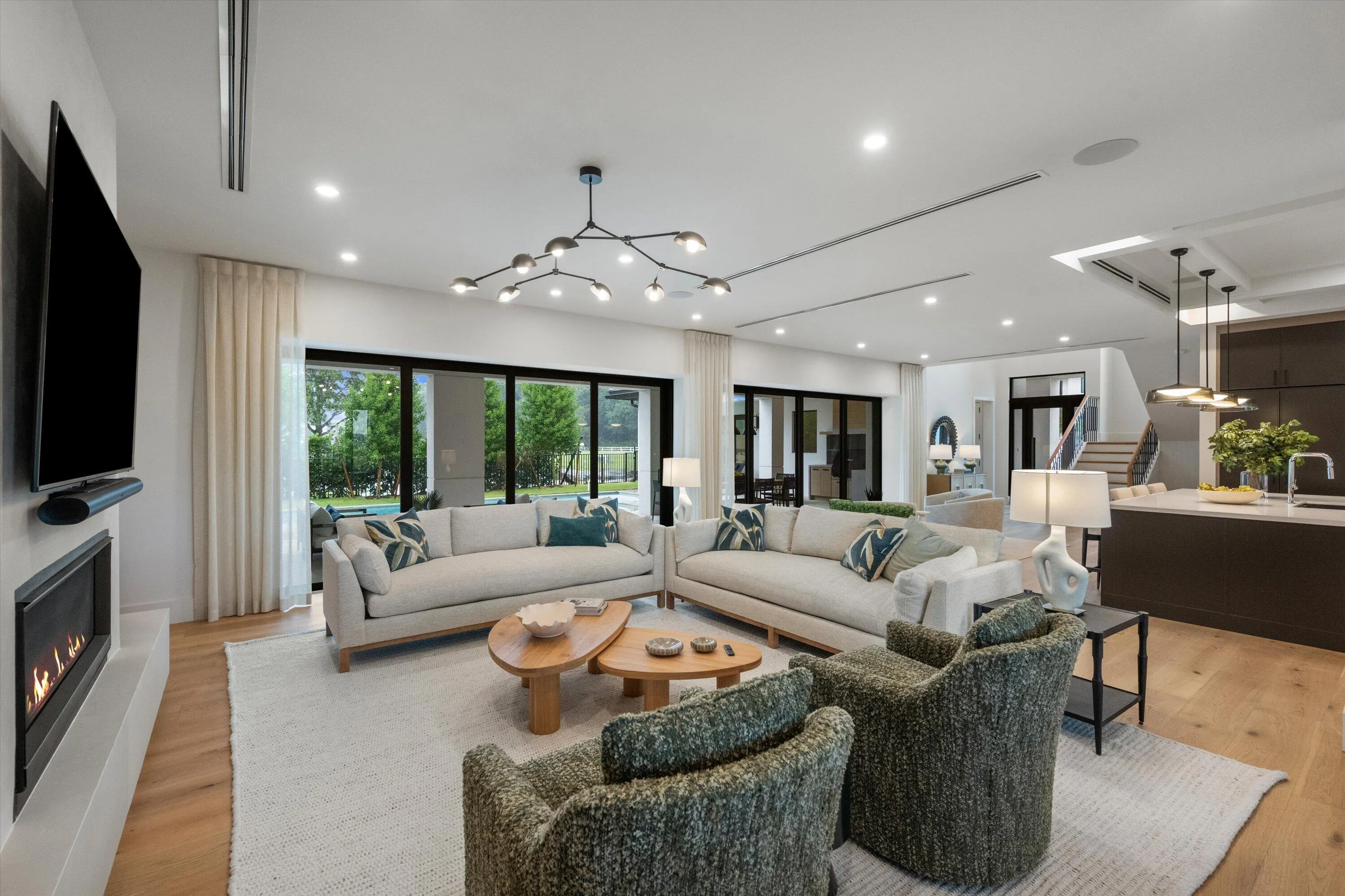 2942 BLUE CYPRESS Circle