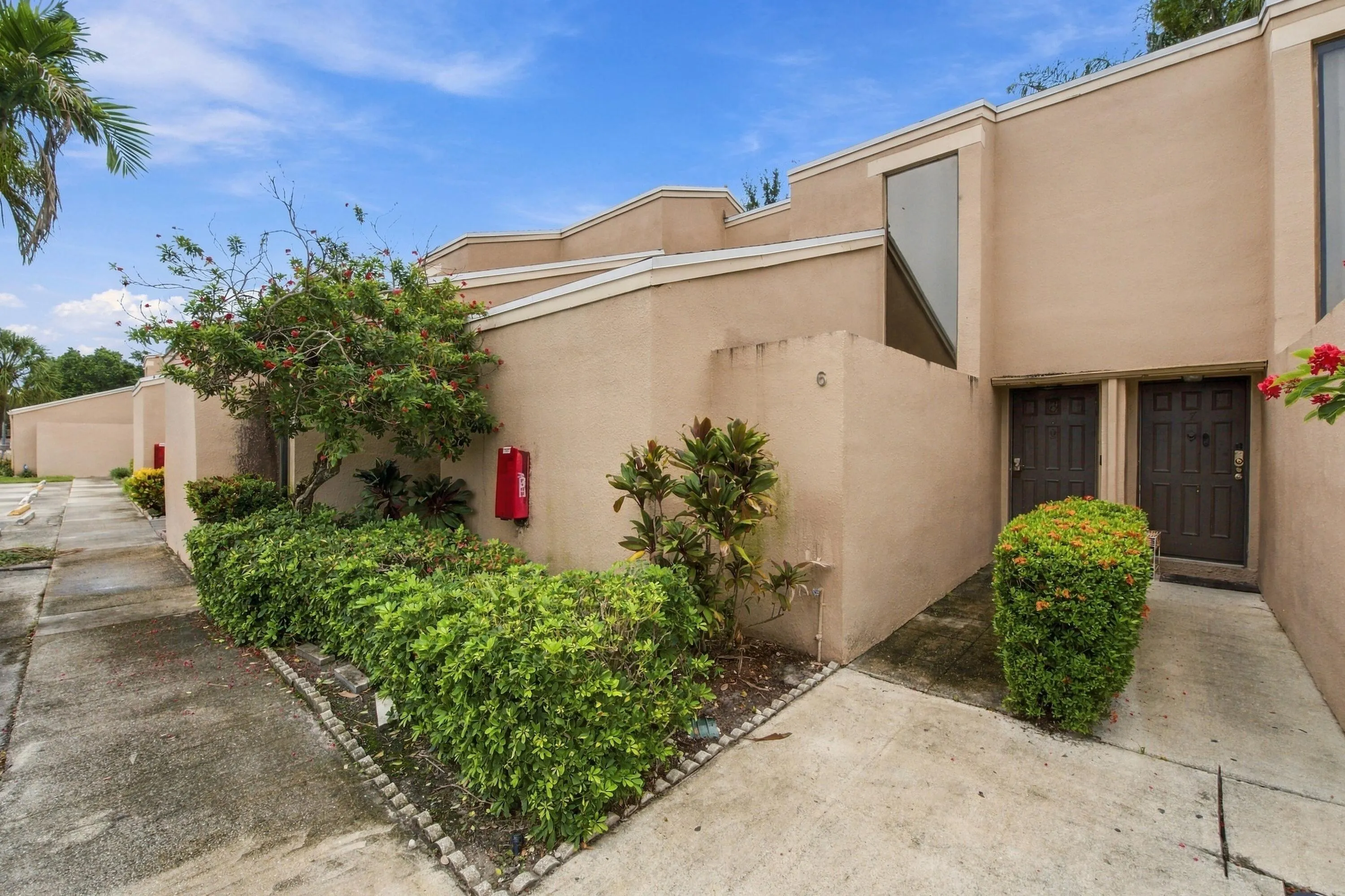 1149 NW 13th Street #Apt 6