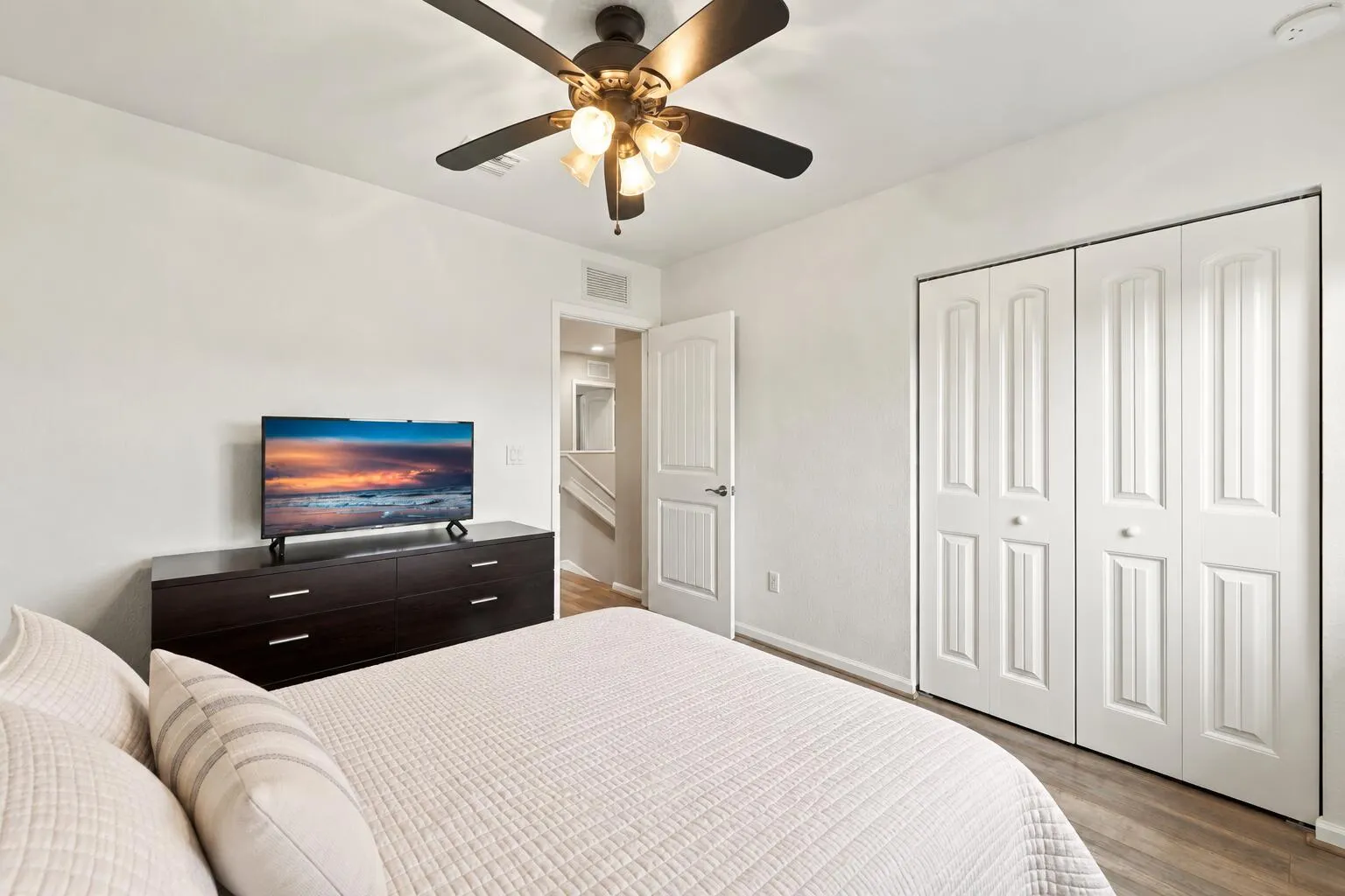6854 LANGDON Way
