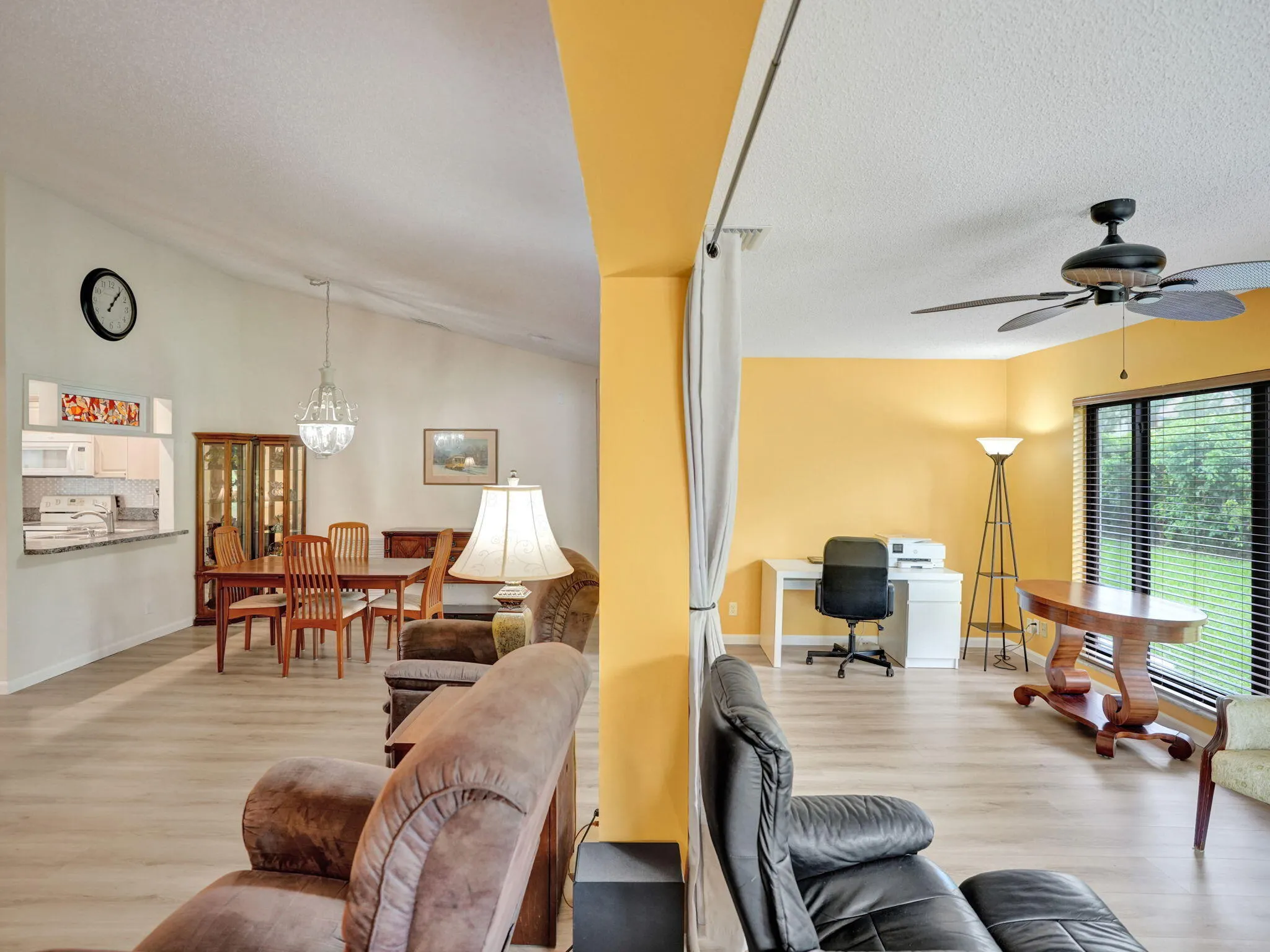2085 SW 15th Place