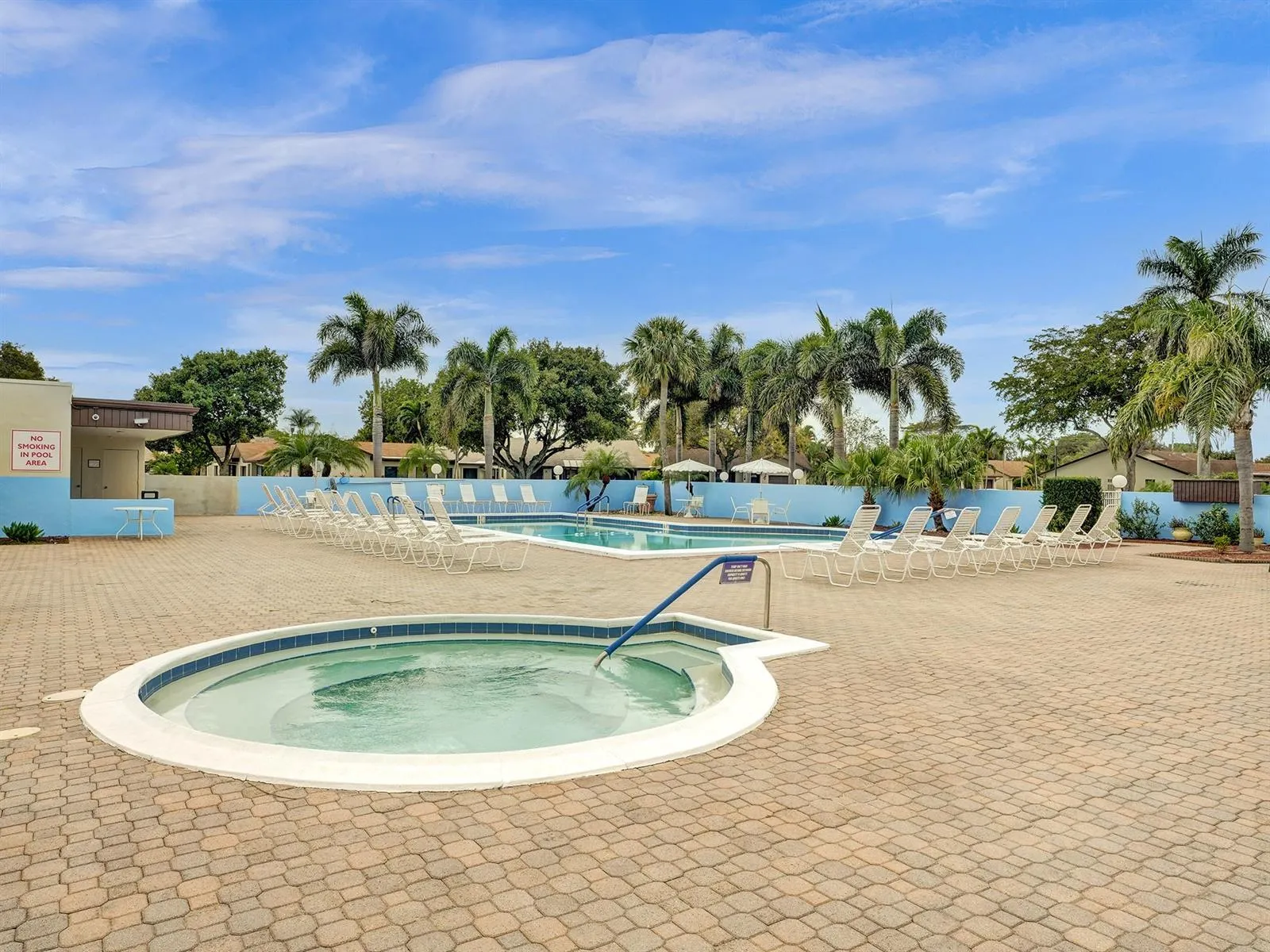 2085 SW 15th Place