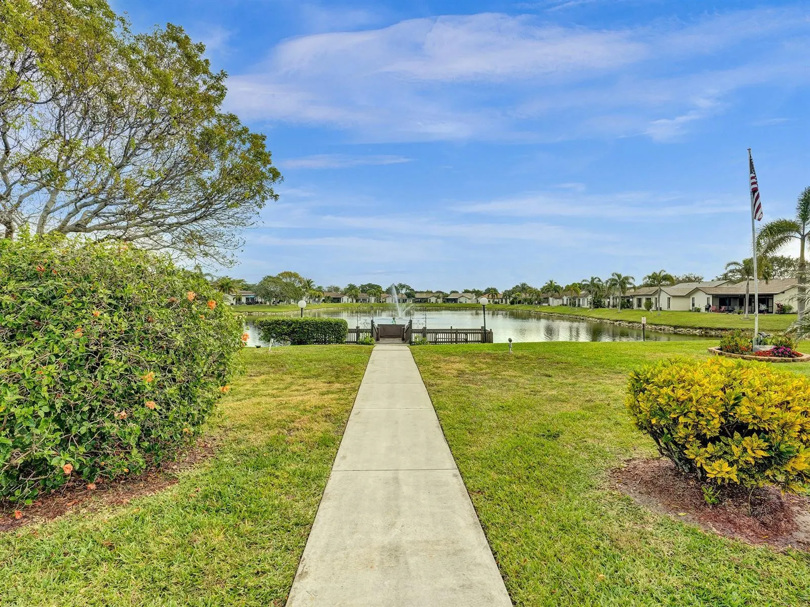 2085 SW 15th Place