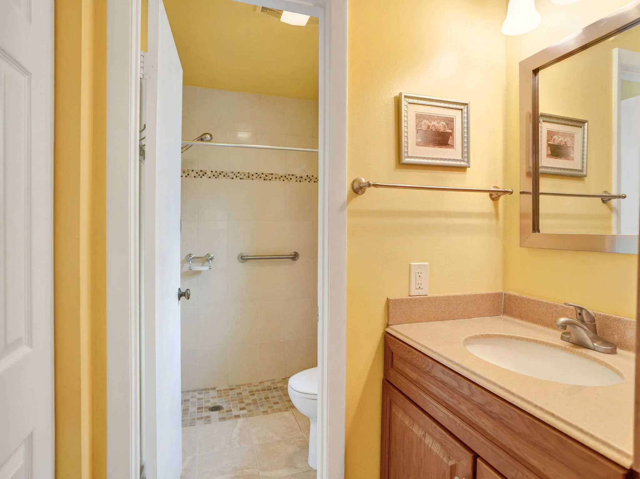 2085 SW 15th Place