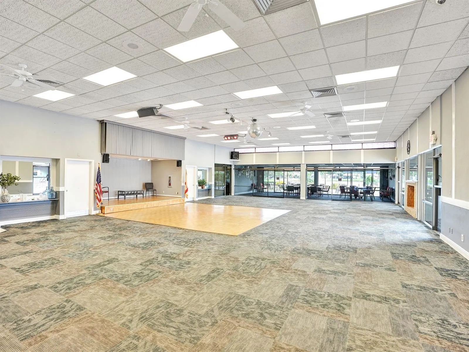 2085 SW 15th Place