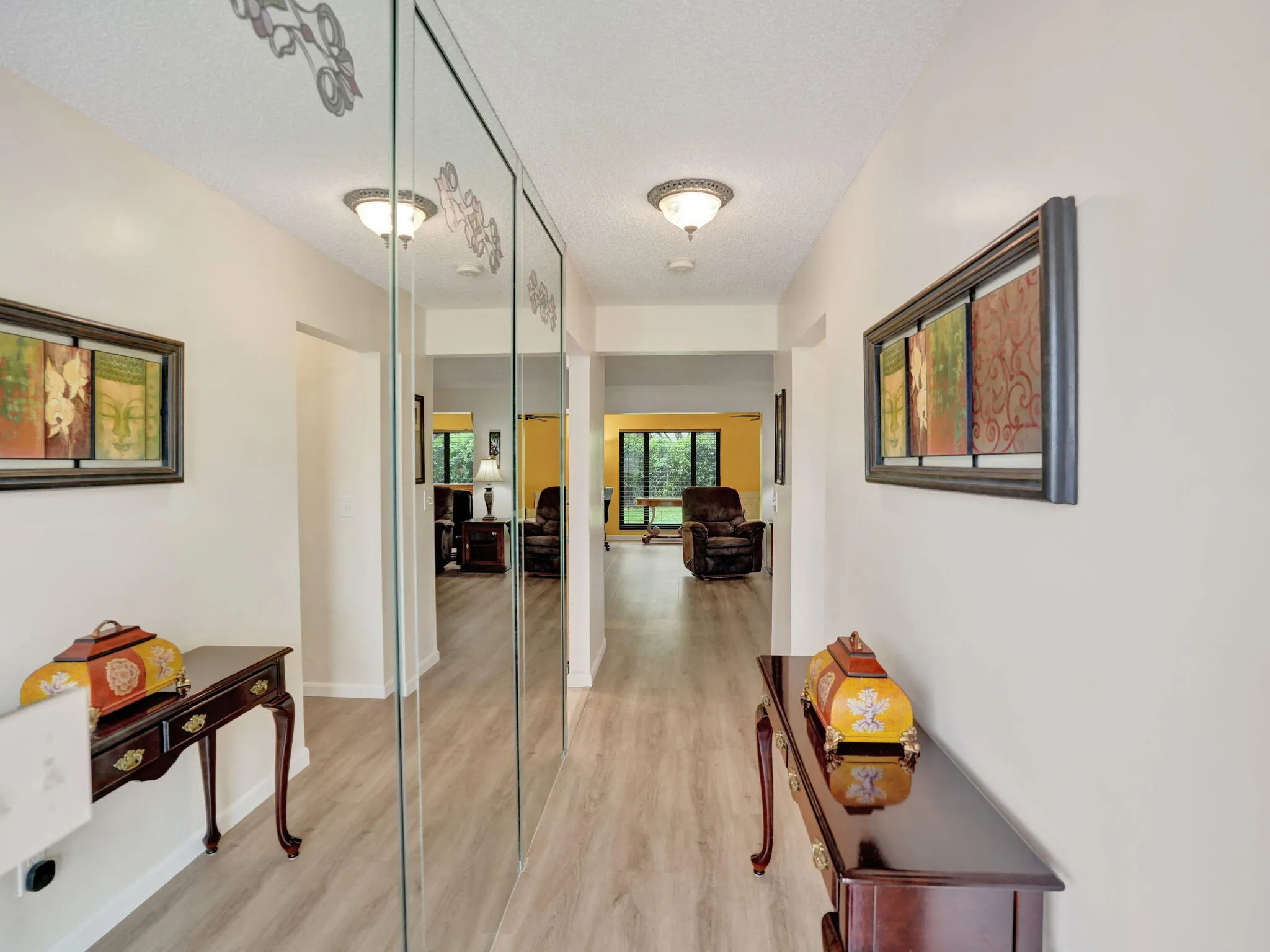 2085 SW 15th Place