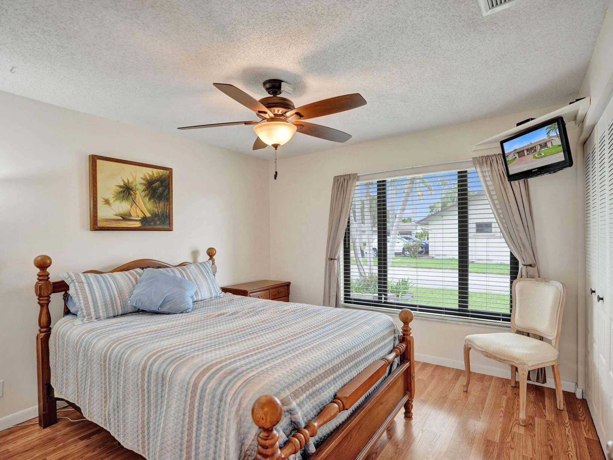 2085 SW 15th Place