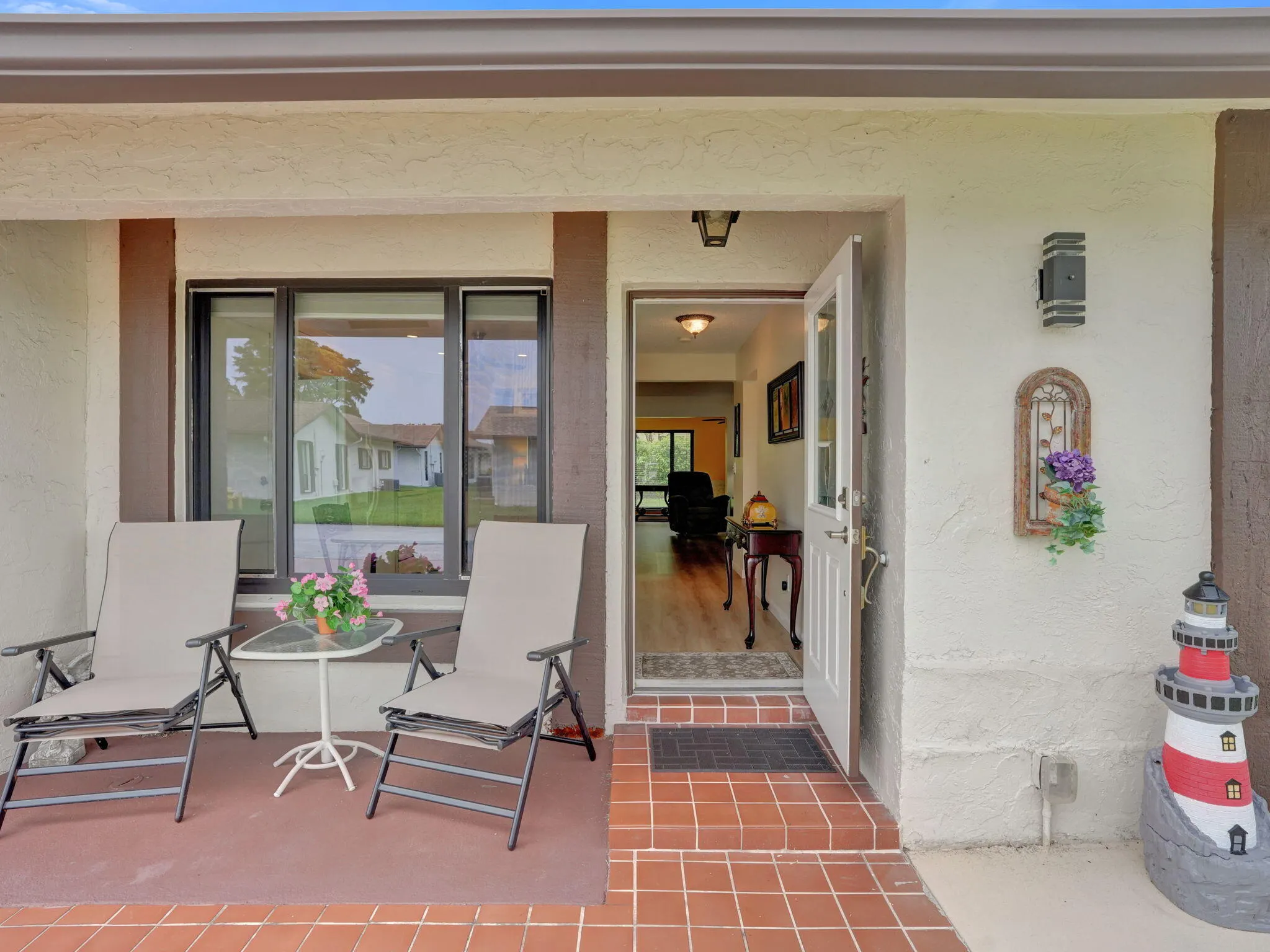 2085 SW 15th Place